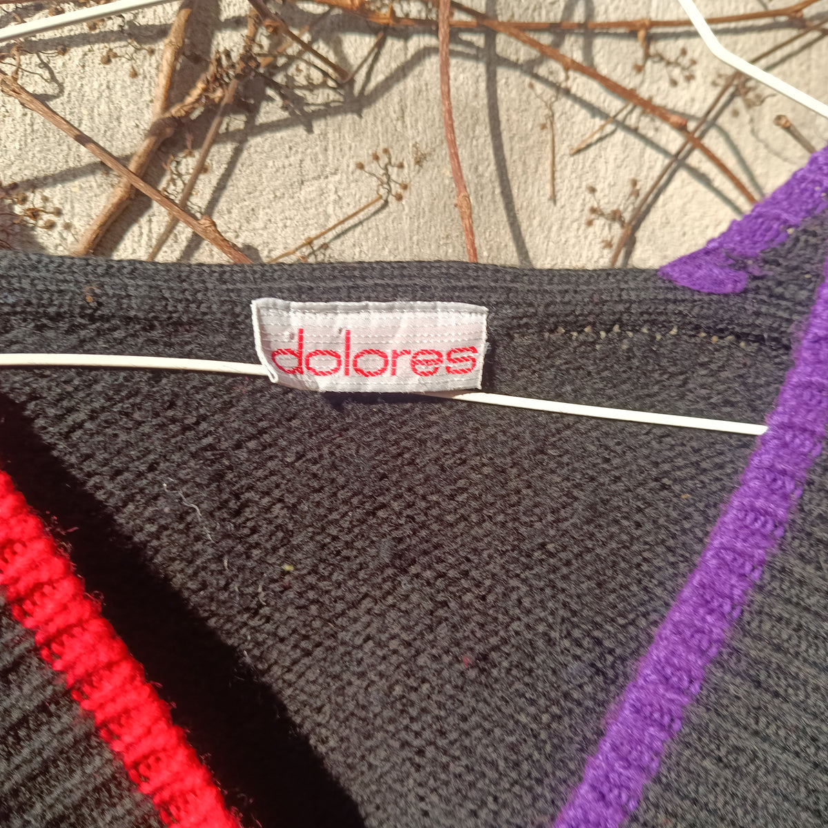 Vintage V-Neck Knit Jumper - 80s Abstract Black Sweater - M/L