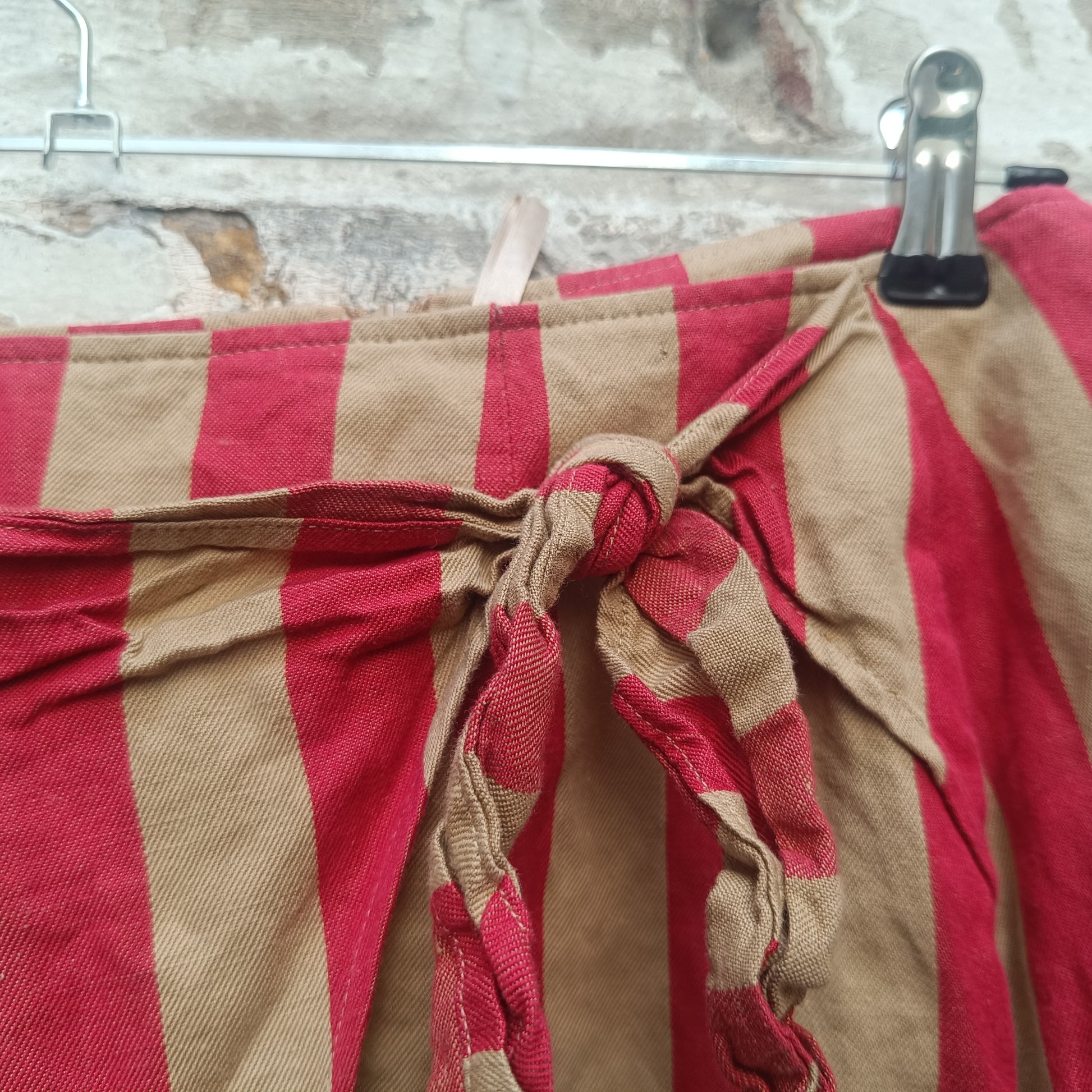 Striped Faux Wrap Skirt | Vintage 90s Red Beige | Size L EU 44