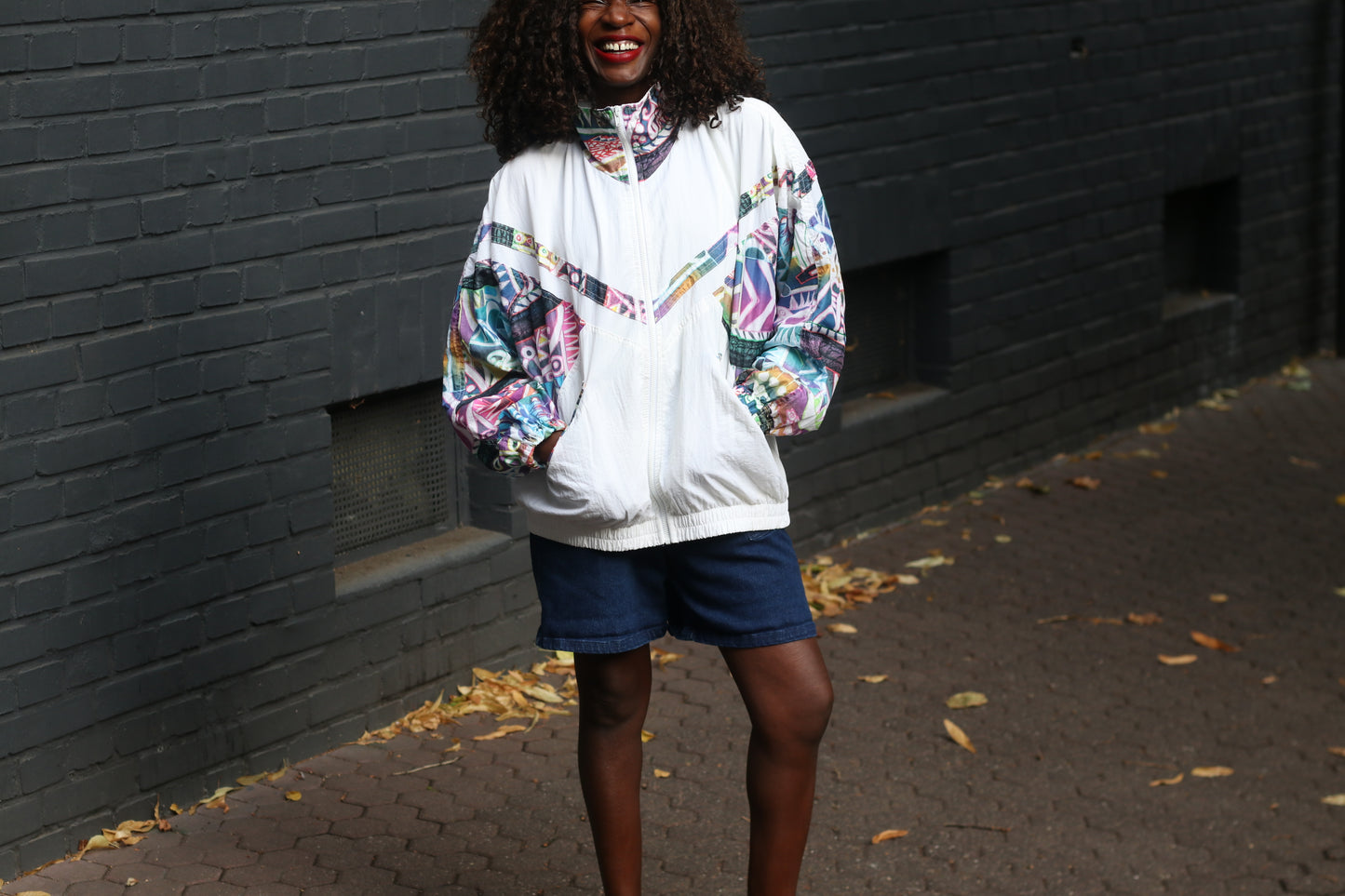 80s Vintage Track Jacket - Abstract Pattern White Windbreaker | M/L