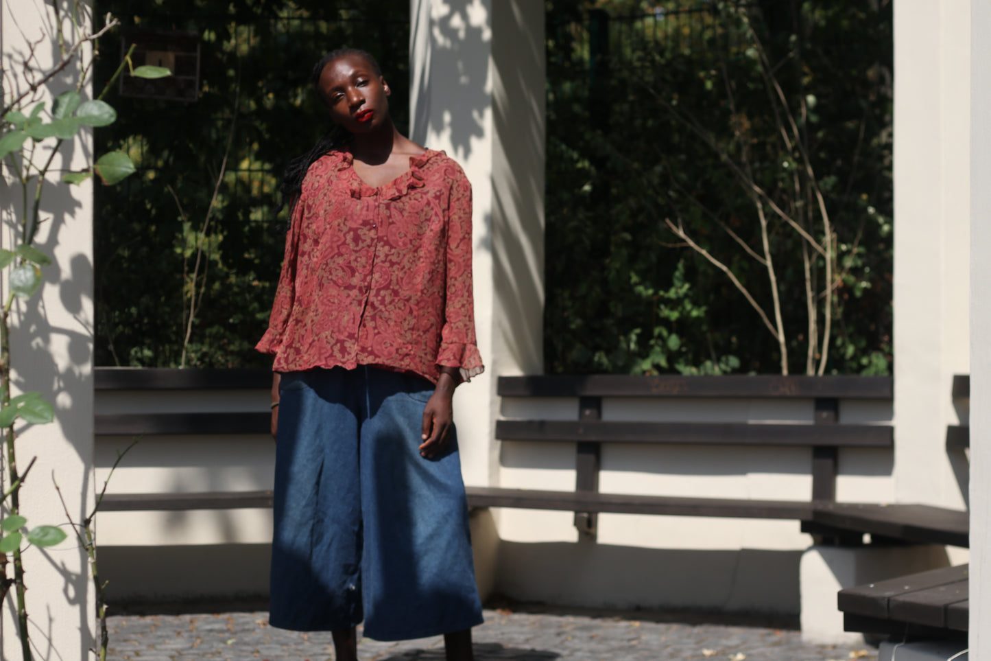 Vintage Silk Paisley Blouse | Plus Size 90s Red Ruffle Top 