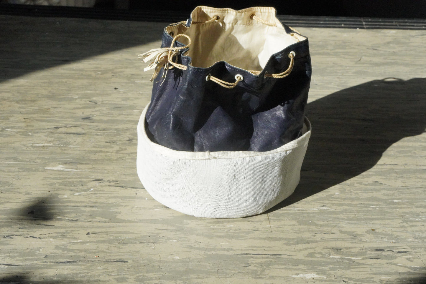 Vintage 70s Navy Leather Bucket Bag | Canvas Base Drawstring Pouch