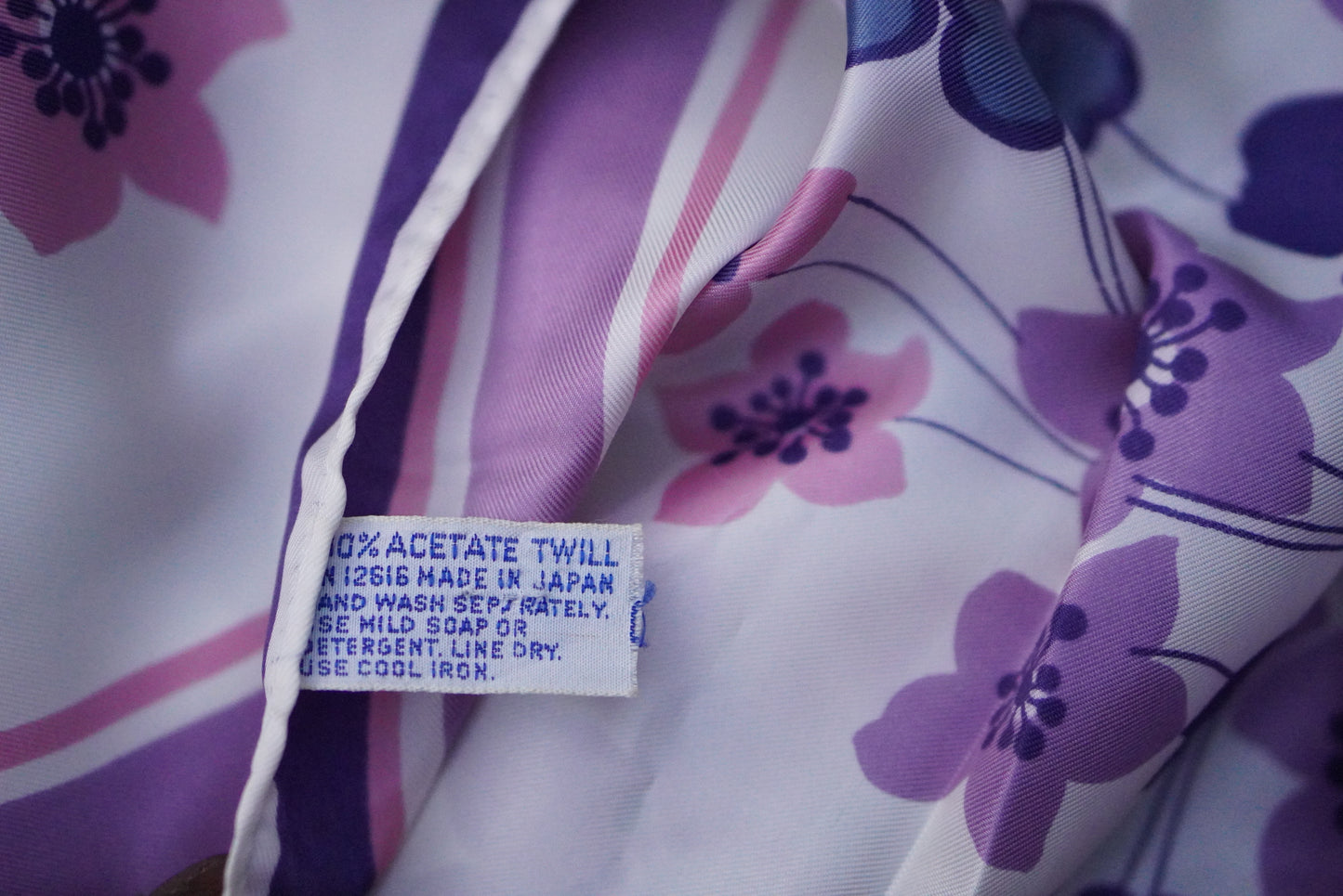1970s Purple Floral Neck Scarf Made in Japan – Acetate Twill Vintage