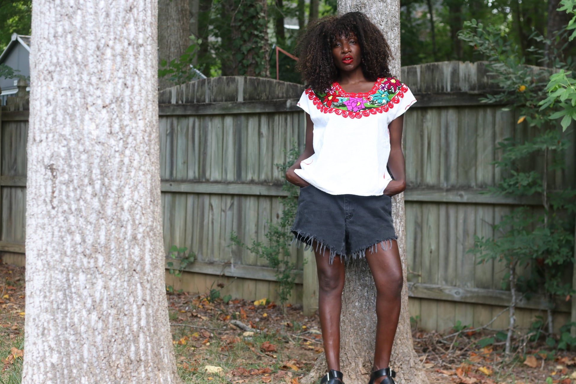 Vintage 1970s Mexican Embroidered Blouse - Boho Floral Top