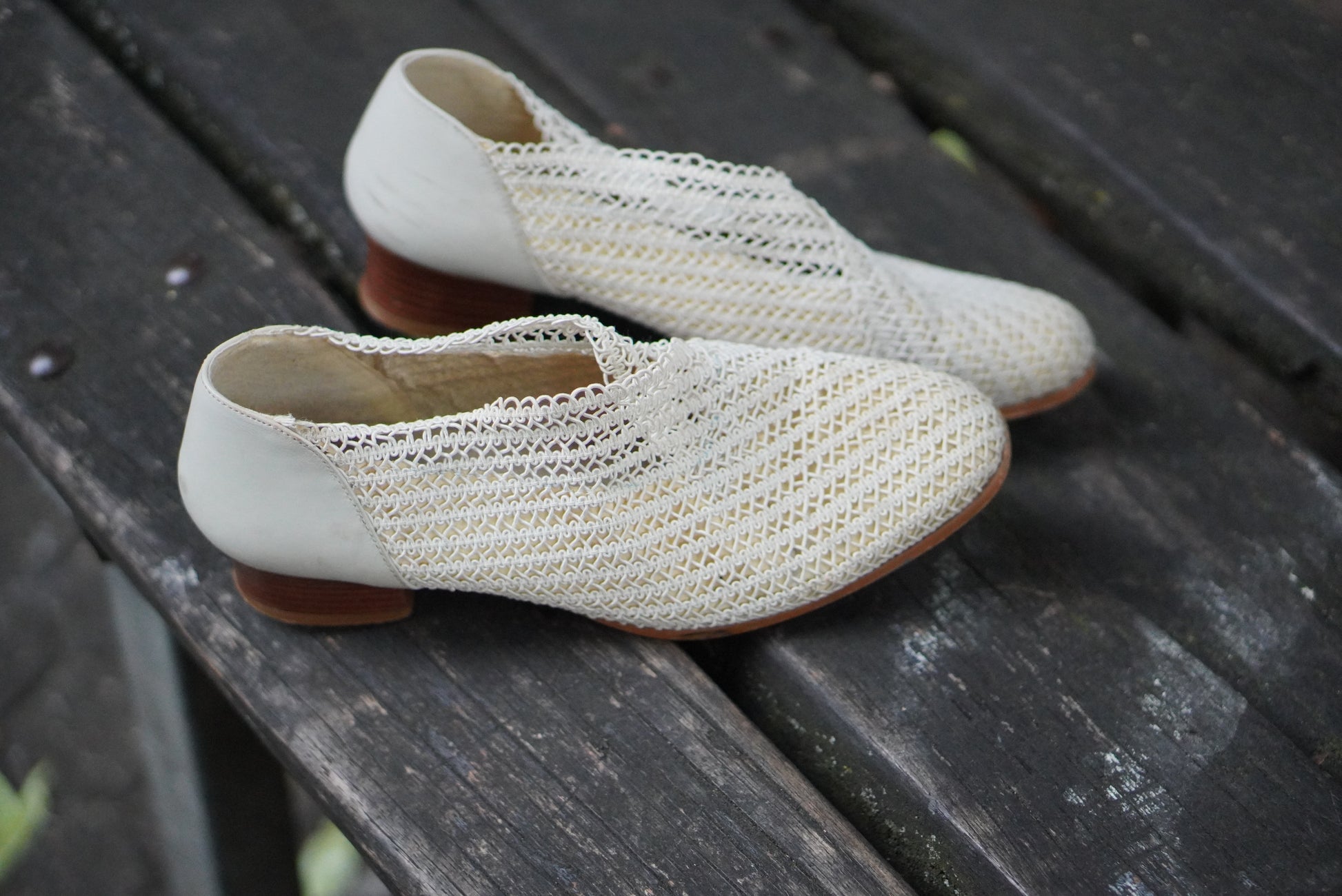 Anna K Vintage 1980s White Mesh Crochet Woven Block Heel Pumps Summer Shoes Size 39