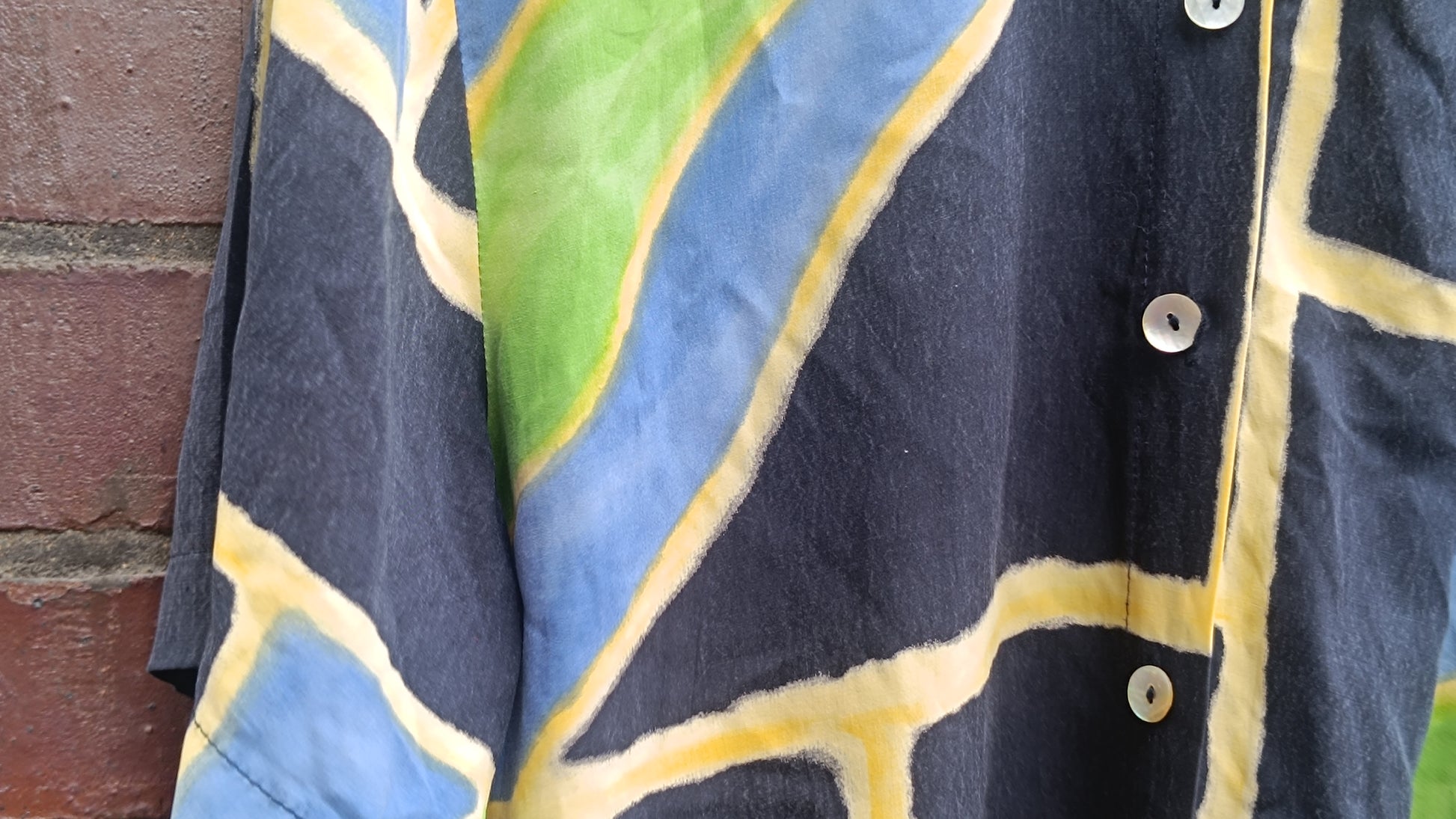 Vintage 90s Abstract Geometric Short Sleeve Blouse Rayon Festival Graphic Shirt