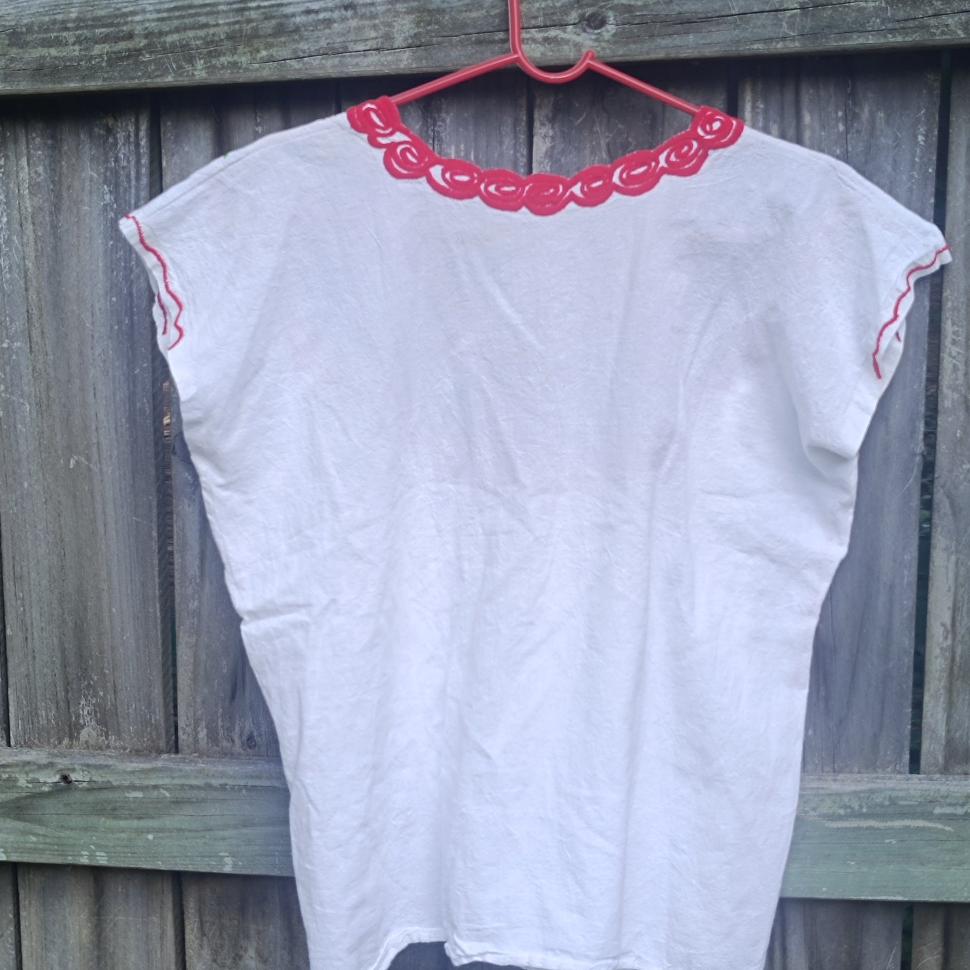 Vintage 1970s Mexican Embroidered Blouse - Boho Floral Top