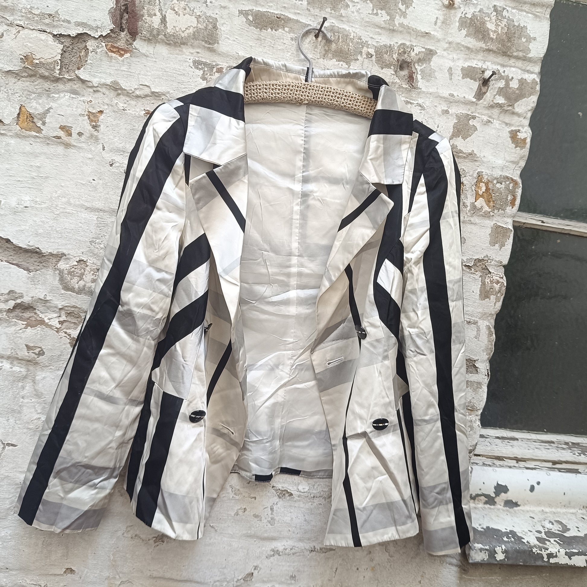 Vintage Striped Blazer | 90s Black White Geometric Jacket | Vera Mont S