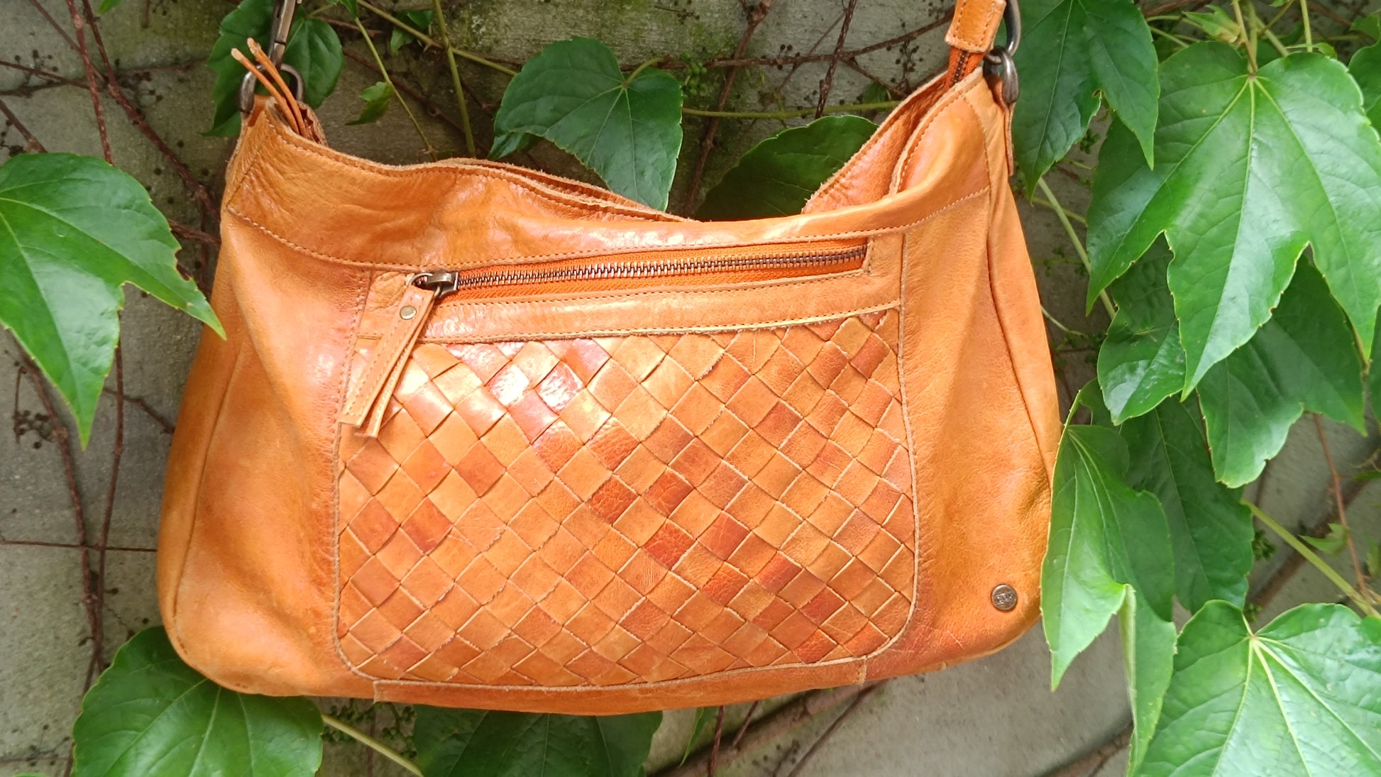 COX Vintage Tan Leather Crossbody Bag Woven Boho Shoulder Purse