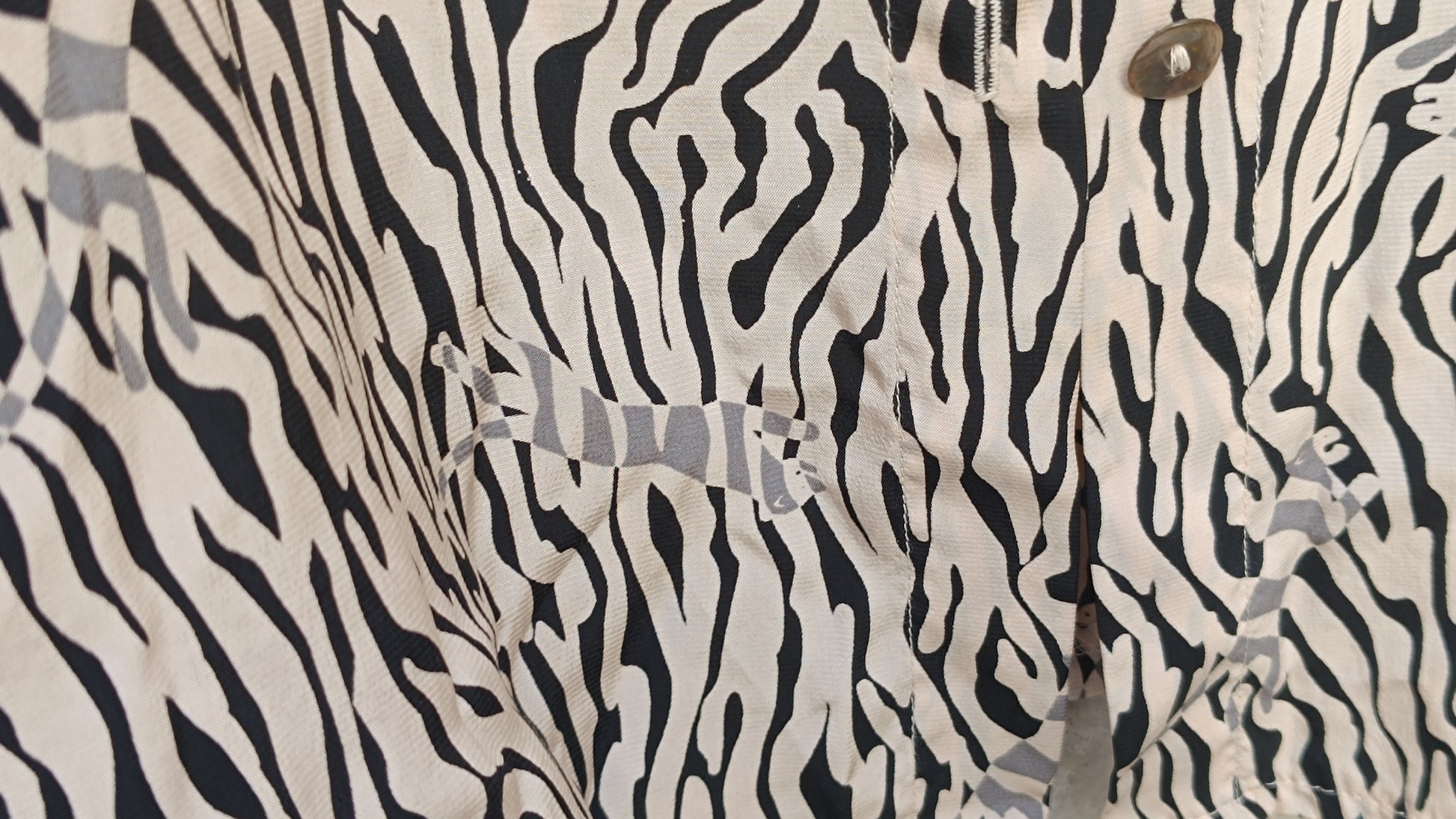  Vintage 90s Zebra Print Blouse - Oversized Animal Print Boho Top