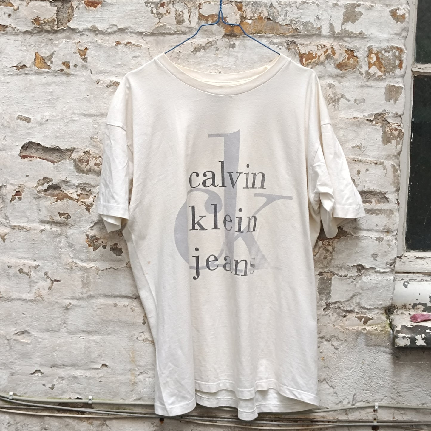 Vintage 90s Calvin Klein Jeans Tee L Cream Beige cK Big Logo Single Stitch T-Shirt