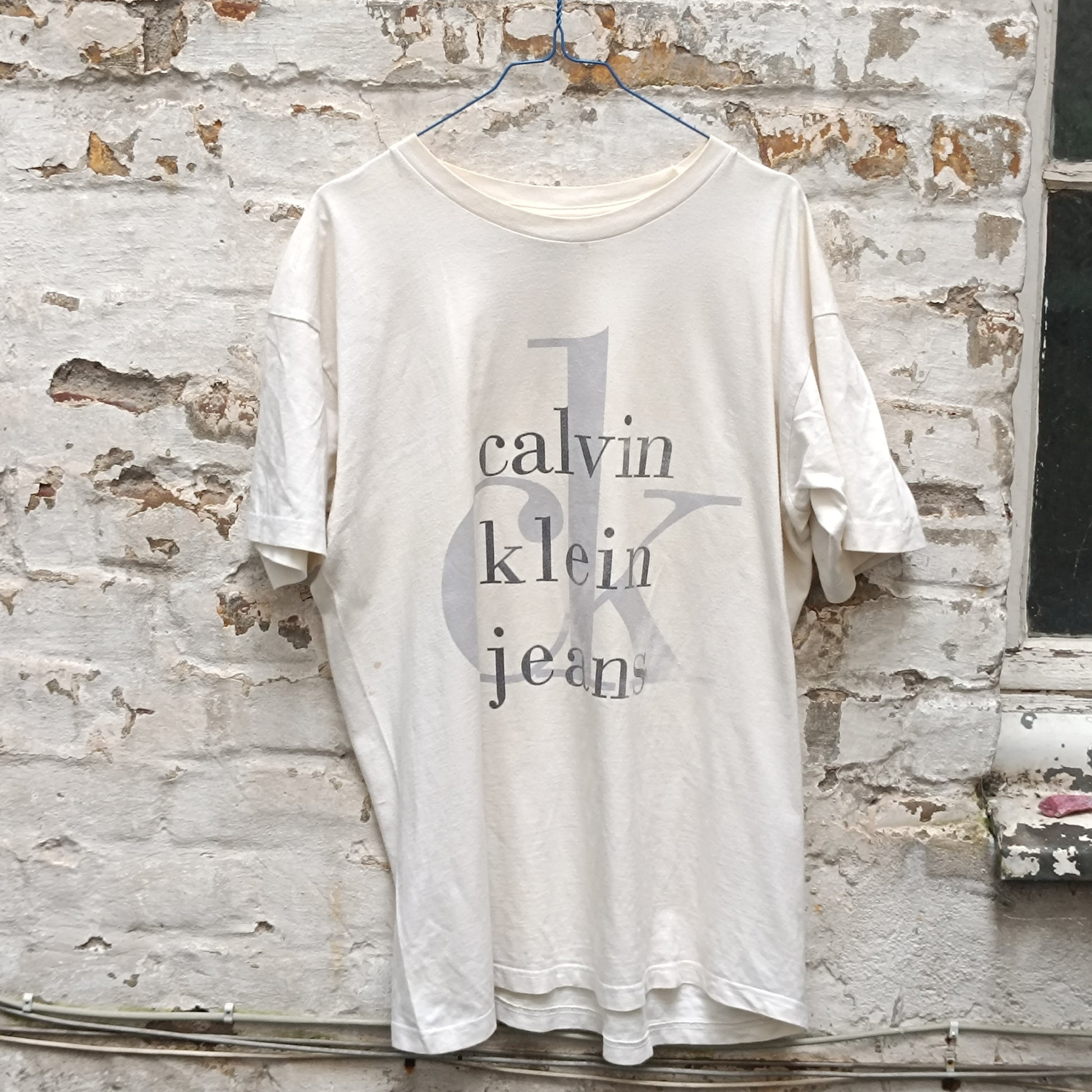 Vintage 90s Calvin Klein Jeans Tee L Cream Beige cK Big Logo Single Stitch T-Shirt
