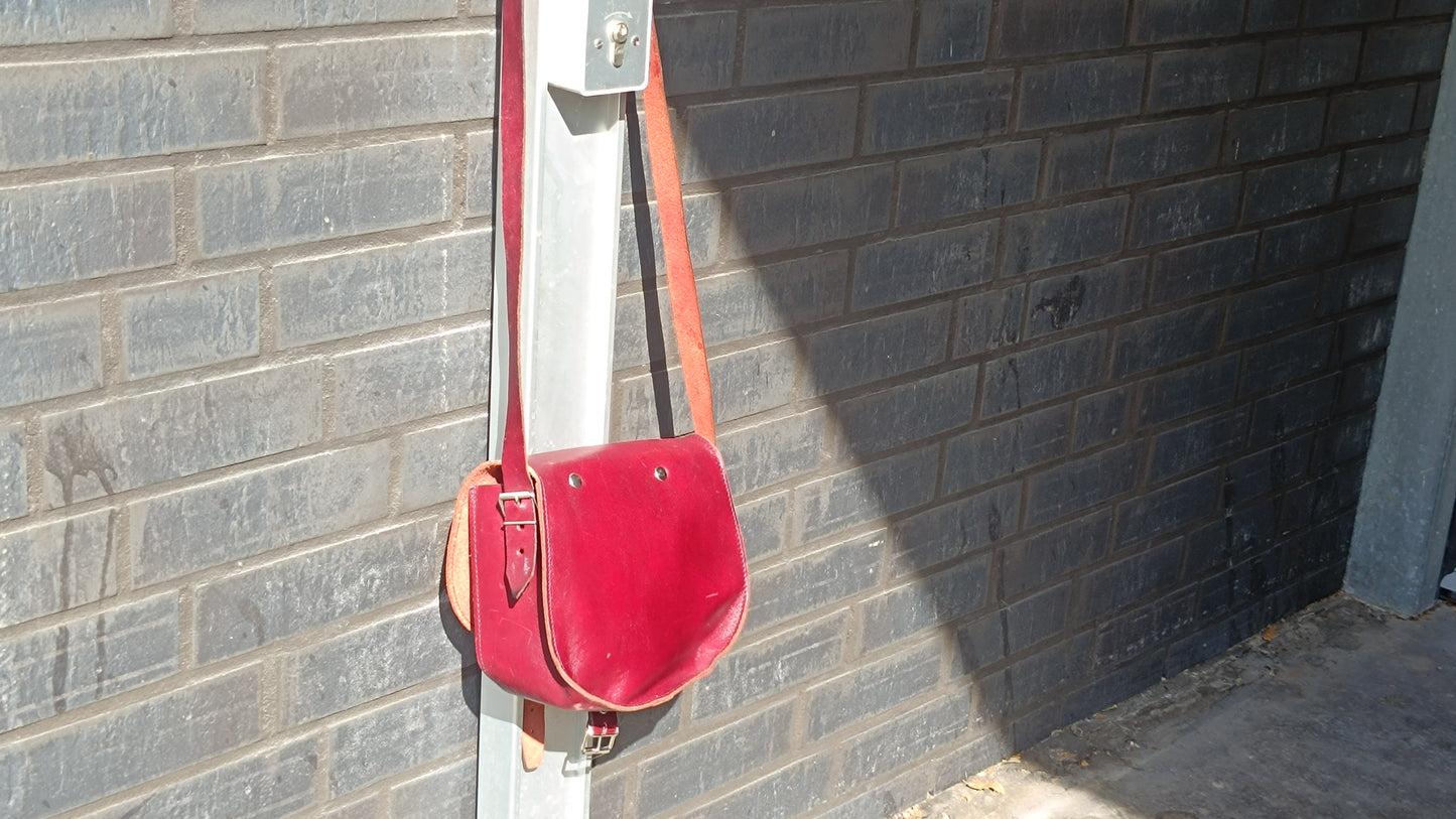 Vintage Red Leather Crossbody Bag - 70s Saddle Shoulder Purse