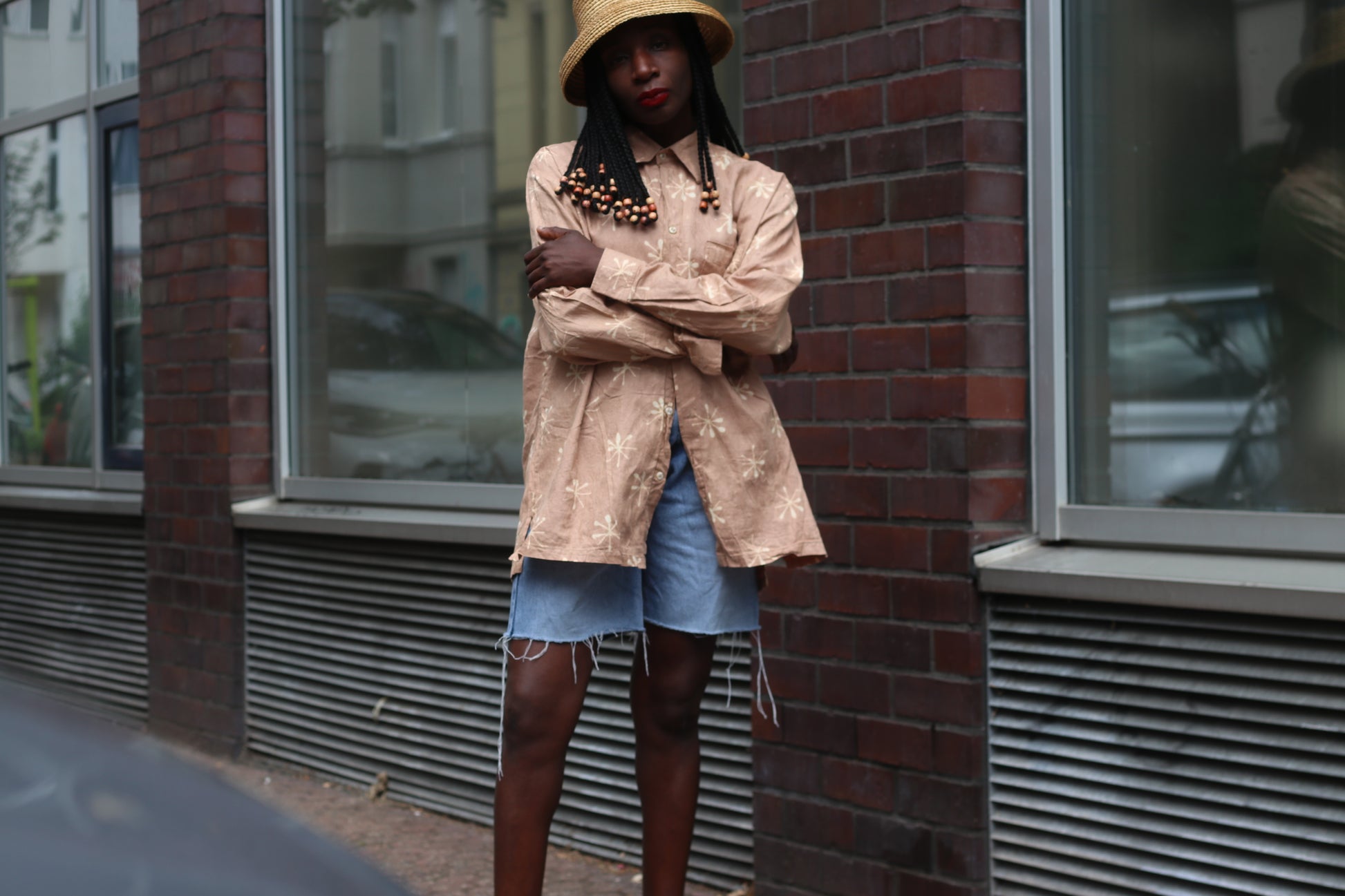 Vintage 90s Earthy Brown Textured Batik Print Oversized Shirt