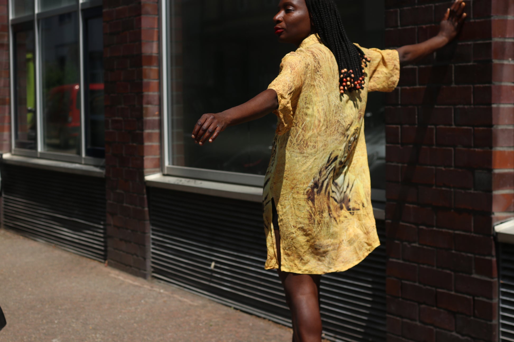 Vintage 90s Tiger Graphic Shirt Oversized Silk Blend Yellow Animal Print Blouse