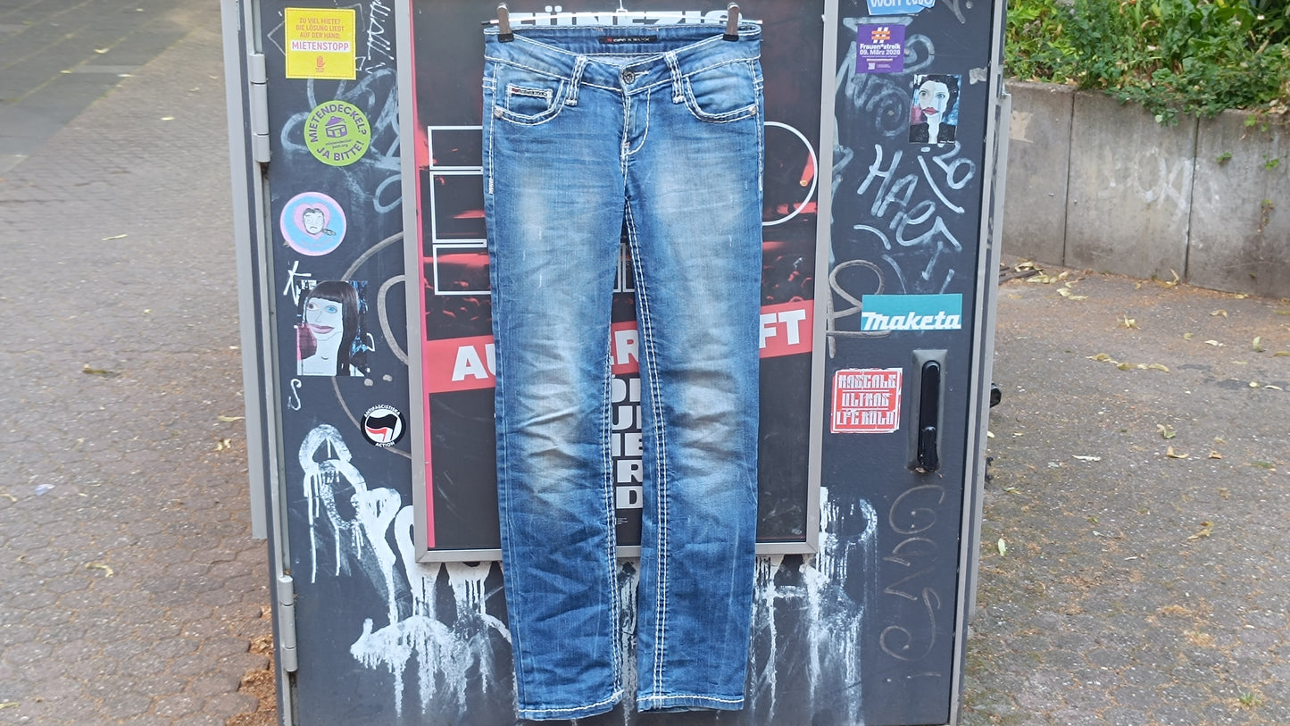 Cipo & Baxx Vintage 2000s Y2K Low Rise Thick Stitch Blue Jeans