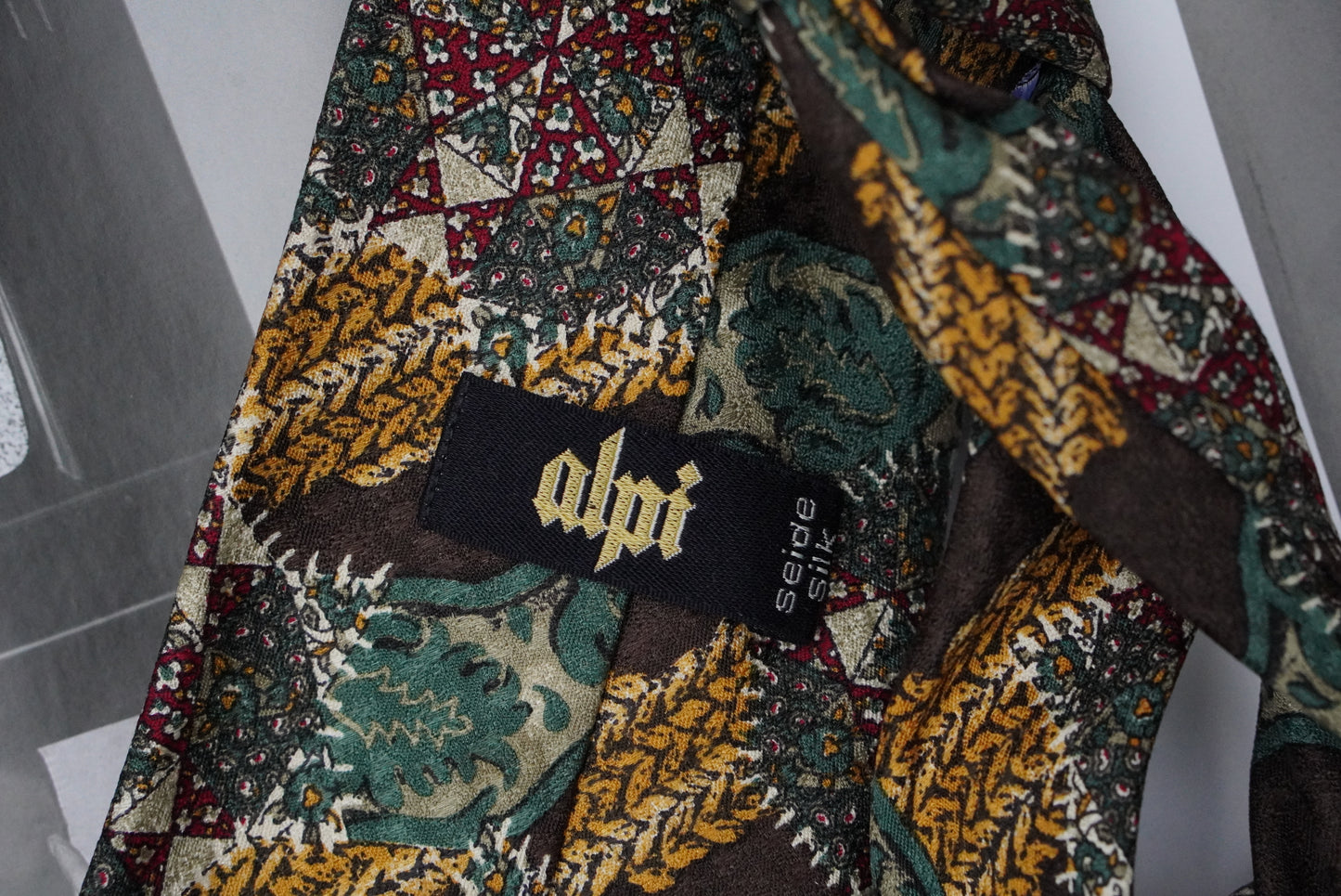 Alpi Vintage 1980s Silk Tie Brown Green Gold Geometric Abstract Mens Necktie