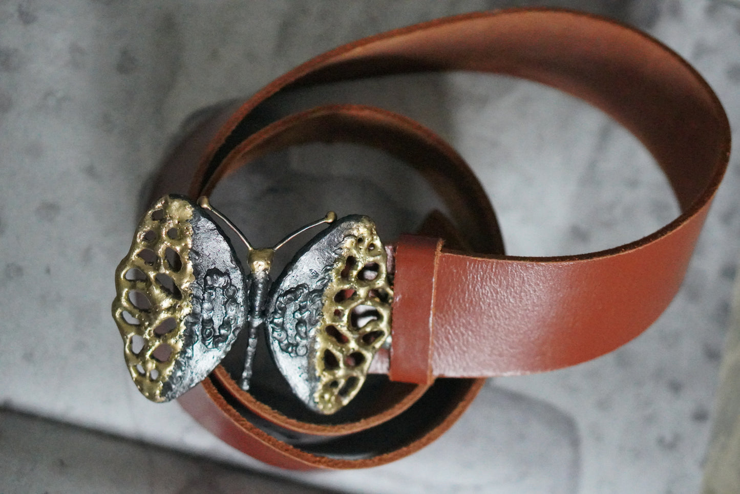 Vintage Butterfly Leather Belt | 80s Cognac Brown Statement Belt M/L