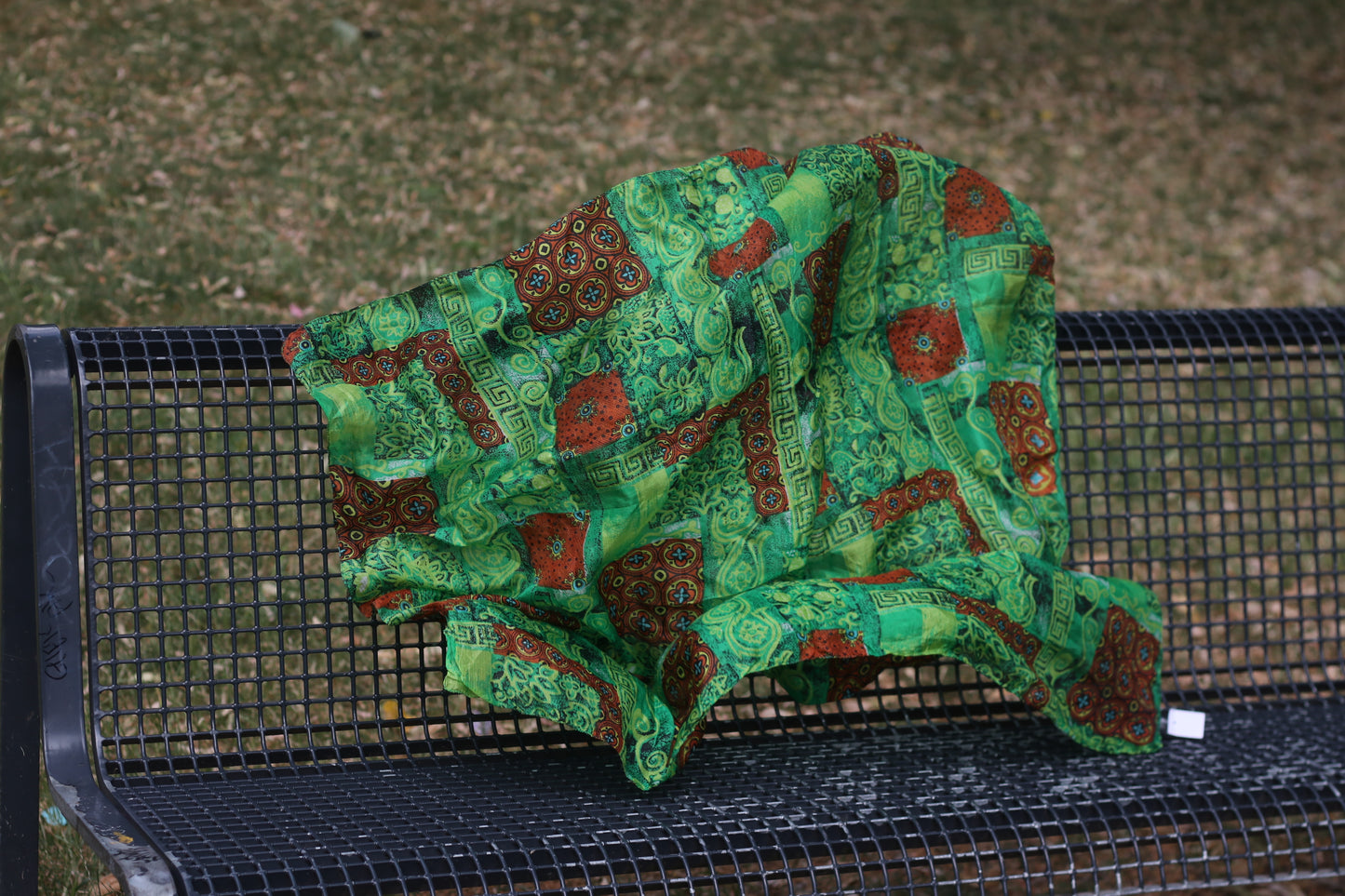 Vintage 100% Silk Green Scarf - Retro Patterned Head Wrap Bandana