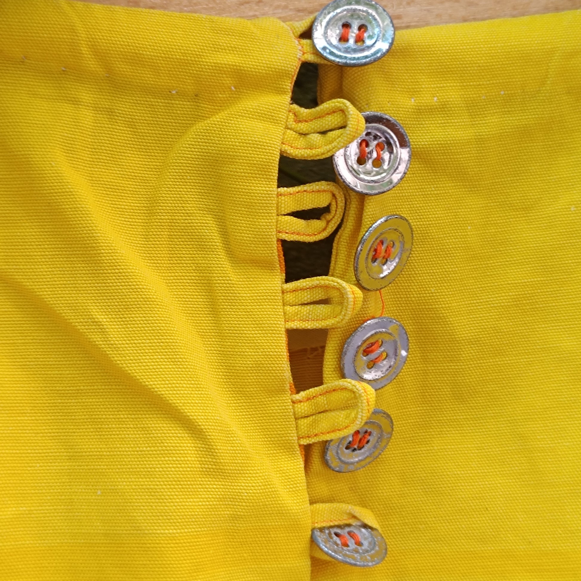 Vintage 1960s Yellow Patterned Shift Dress - Retro Short Sleeve Mini