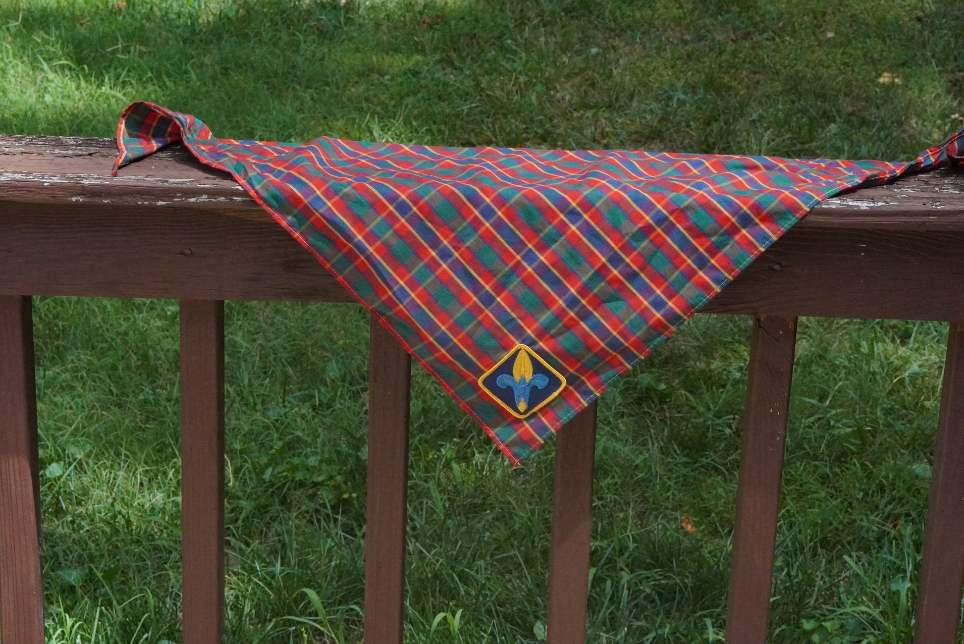 Vintage Plaid Bandana Neck Scarf - Retro Fleur de Lis Scout Bandana