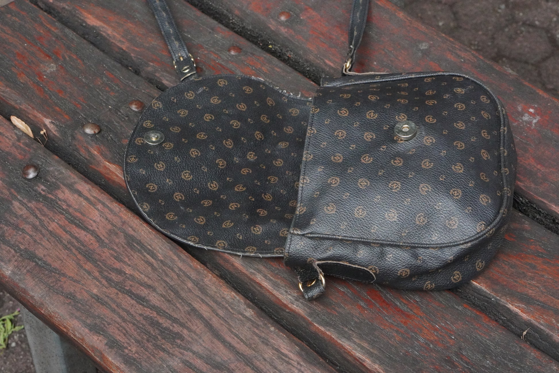 Maiani Vintage 80s Monogram Crossbody Bag - Made in Italy