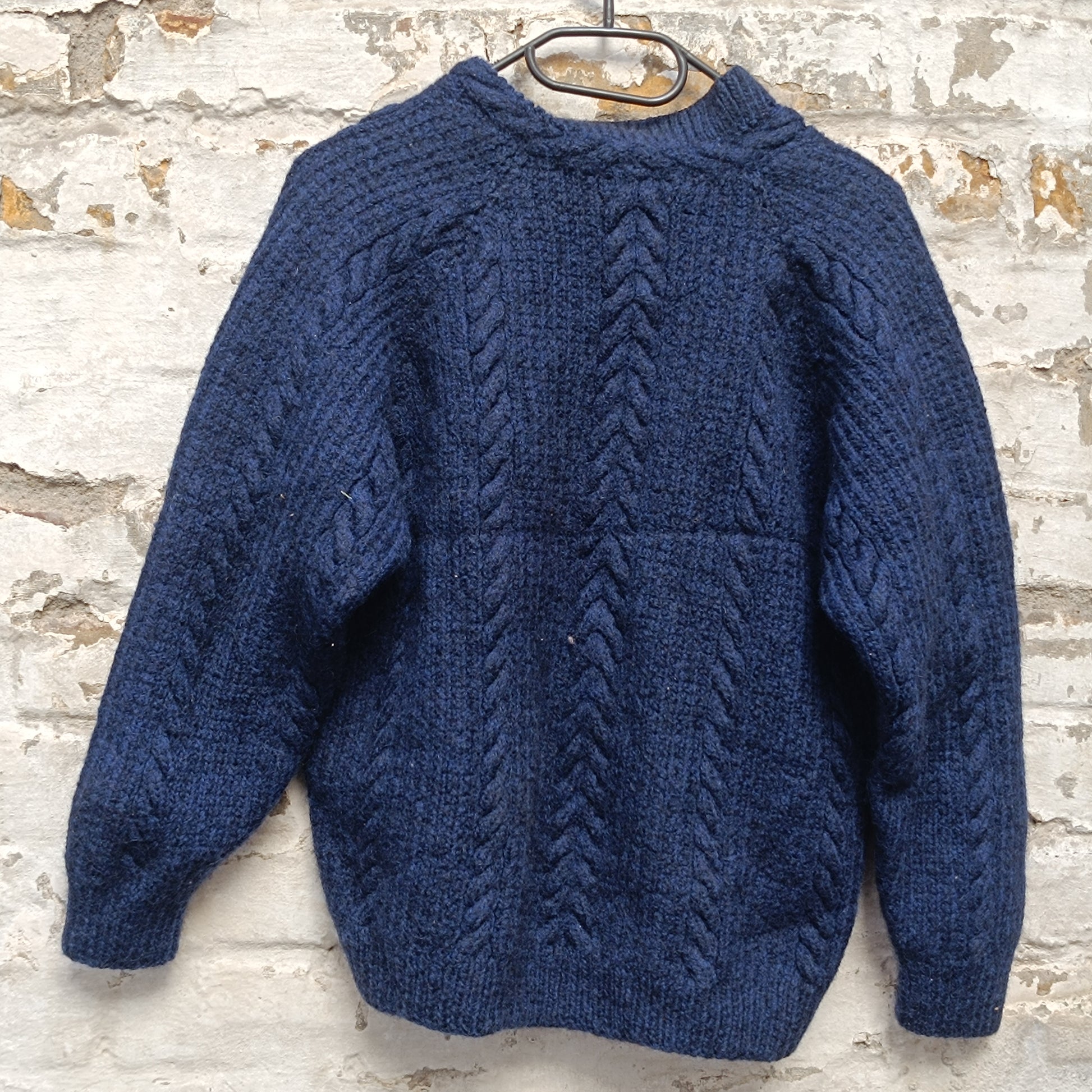 Cable Knit Sweater | Vintage 90s V Neck Jumper | Dark Navy Blue (M)