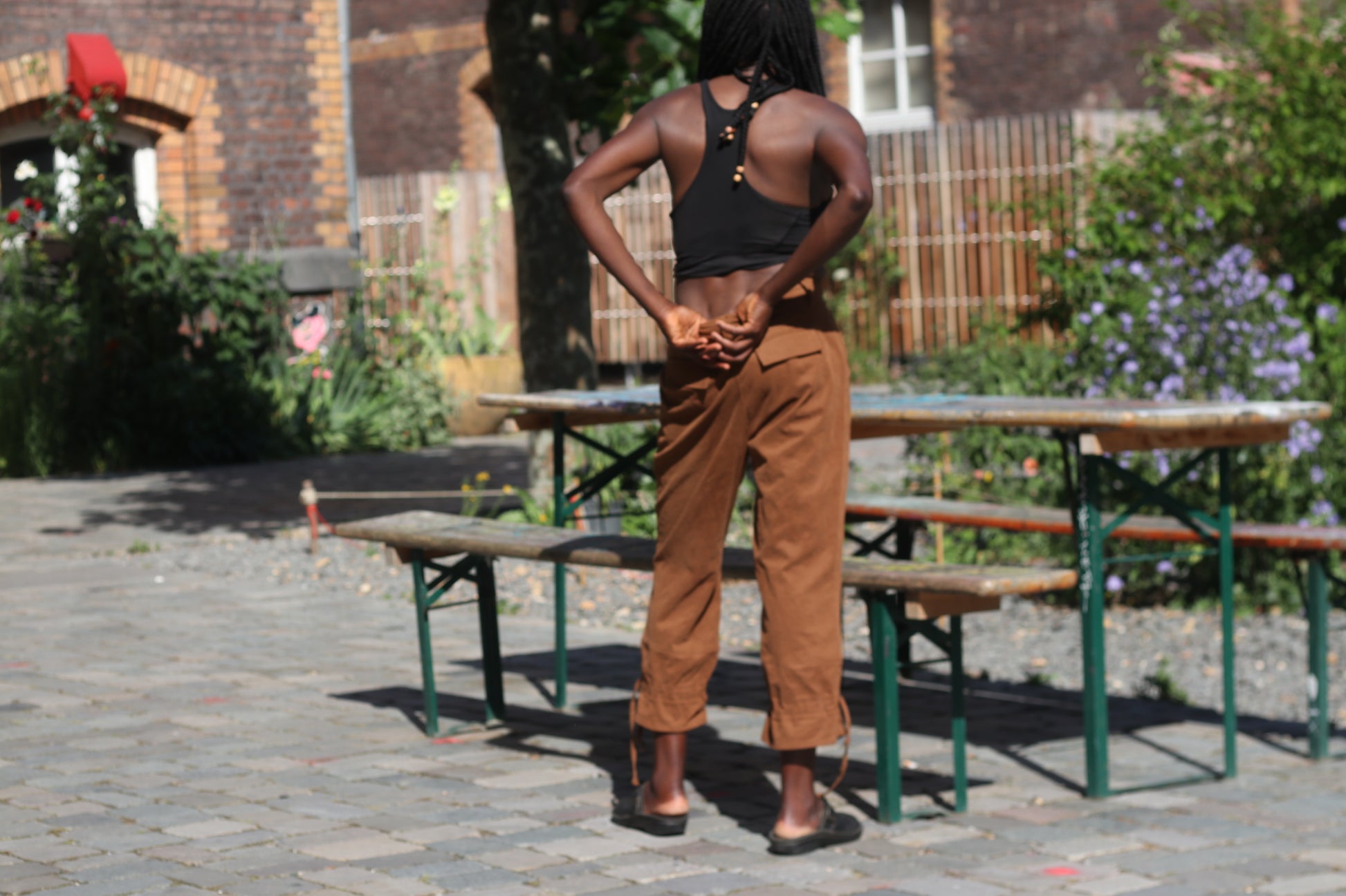 Vintage Y2K Brown Cropped Cargo Trousers - Drawstring Ankle Pants