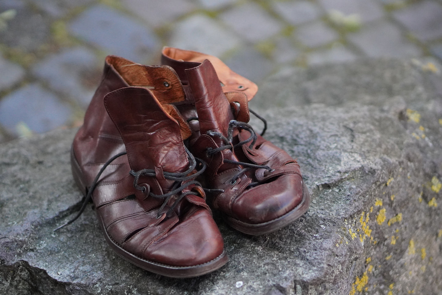 Ralph Harrison Vintage 90s Brown Leather Gladiator Sandals Lace Up Booties Shoes