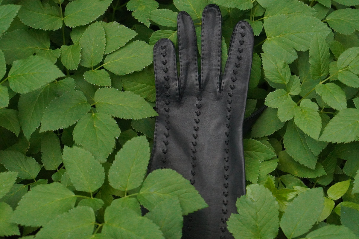 Vintage Leather Gloves | 1970s Mid Calf Opera Gloves | Black Size 7.5