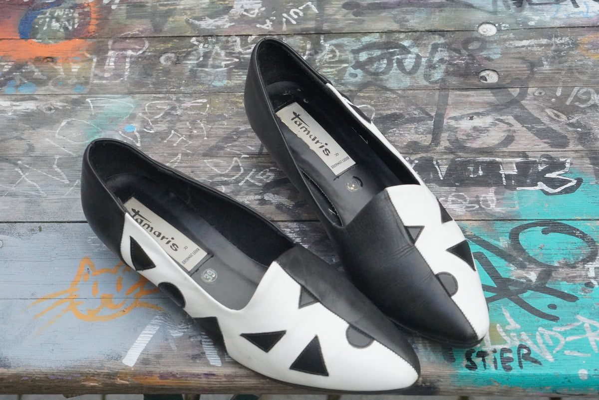Vintage Leather Loafers | 80s Geometric Graphic Pumps | Black White EU 39