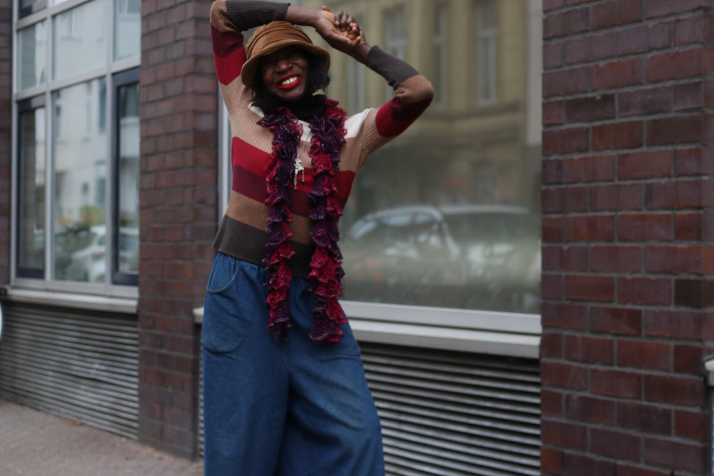 Vintage Velvet Bucket Hat - 90s Brown Cloche