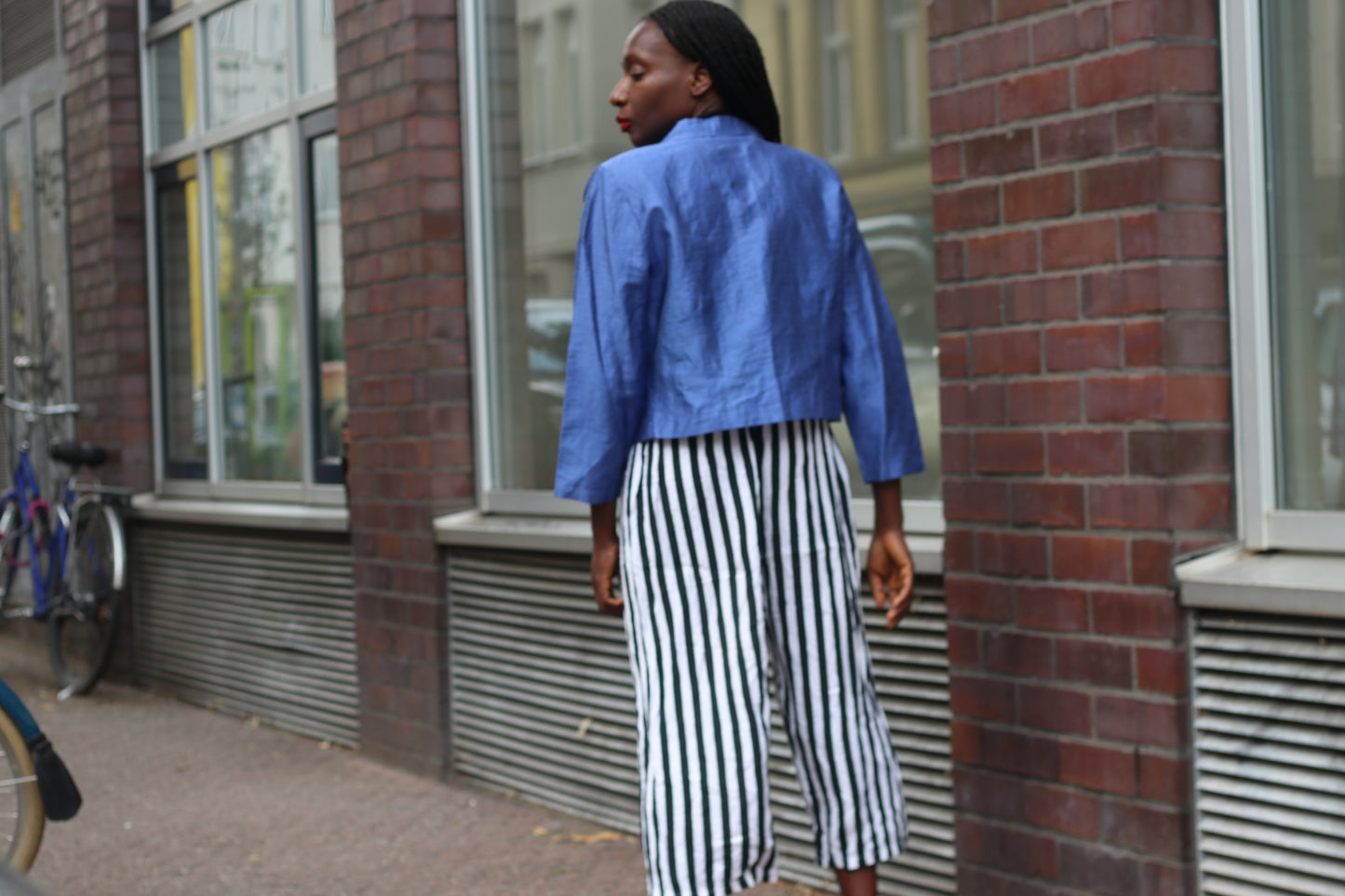 Vintage Linen Jacket Blue Cropped Blazer 90s Minimalist Linen Blend Shirt Top 42