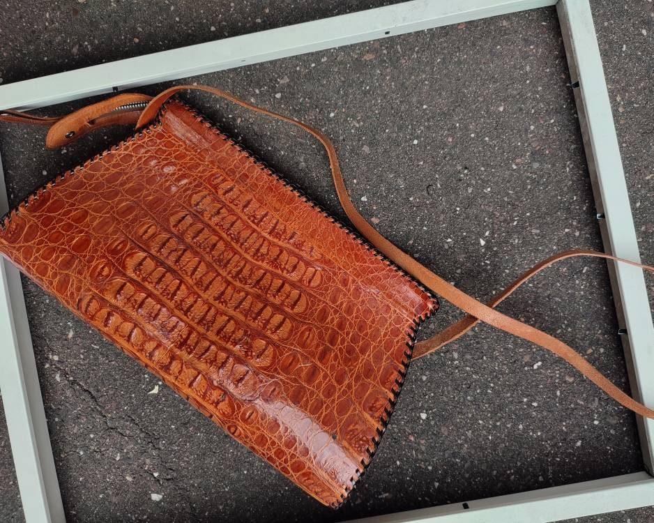 70s brown handbag | Vintage faux exotic skin shoulder bag and clutch| Minimalist chic capsule wardrobe bag