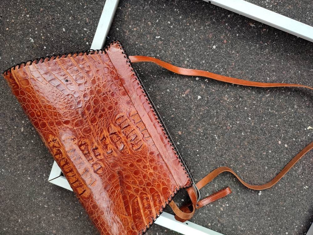 70s brown handbag | Vintage faux exotic skin shoulder bag and clutch| Minimalist chic capsule wardrobe bag