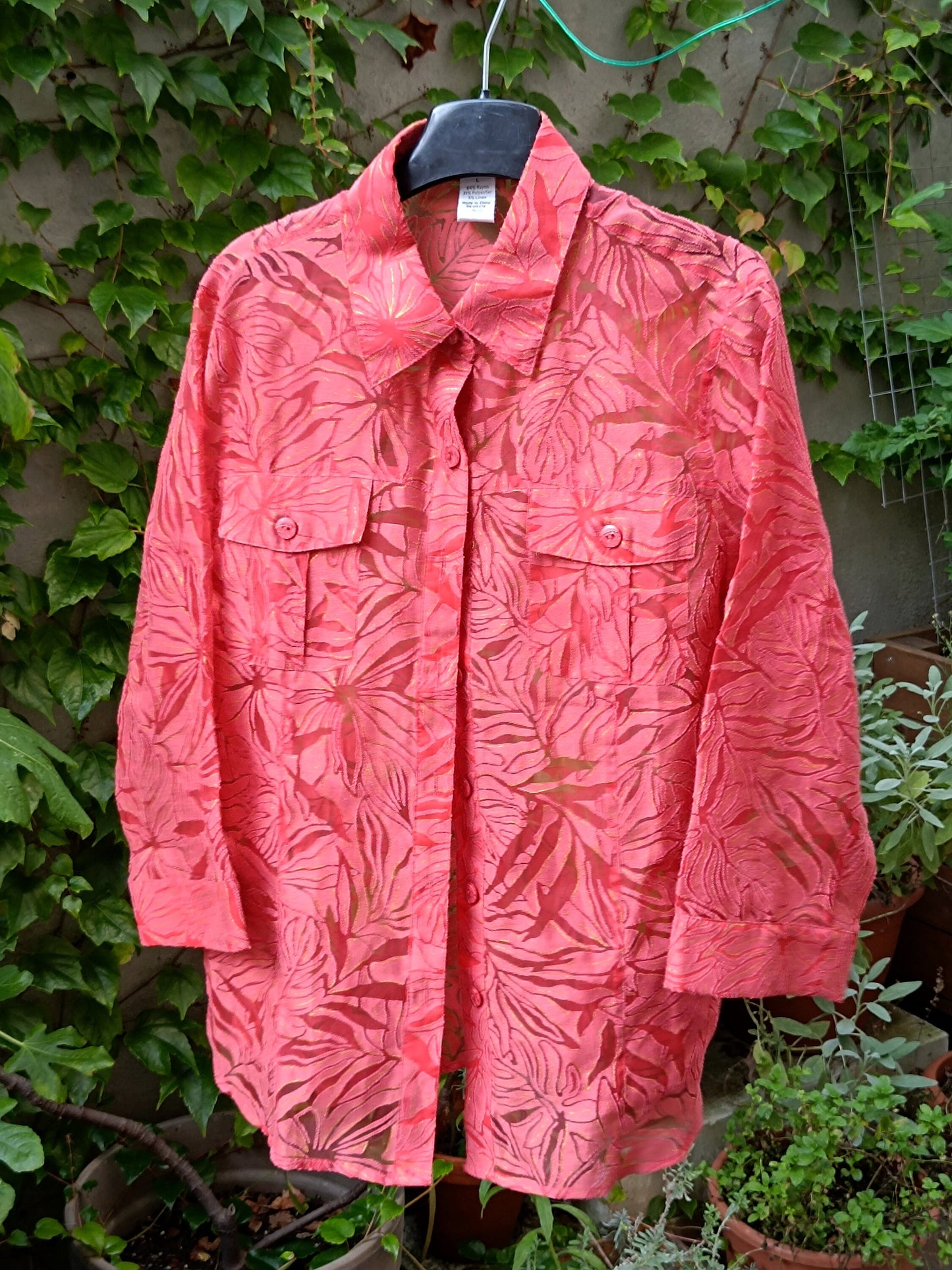 90s Draper's & Damon's blouse| Vintage peach feminine cutout shirt| Short sleeved floral motif shirt