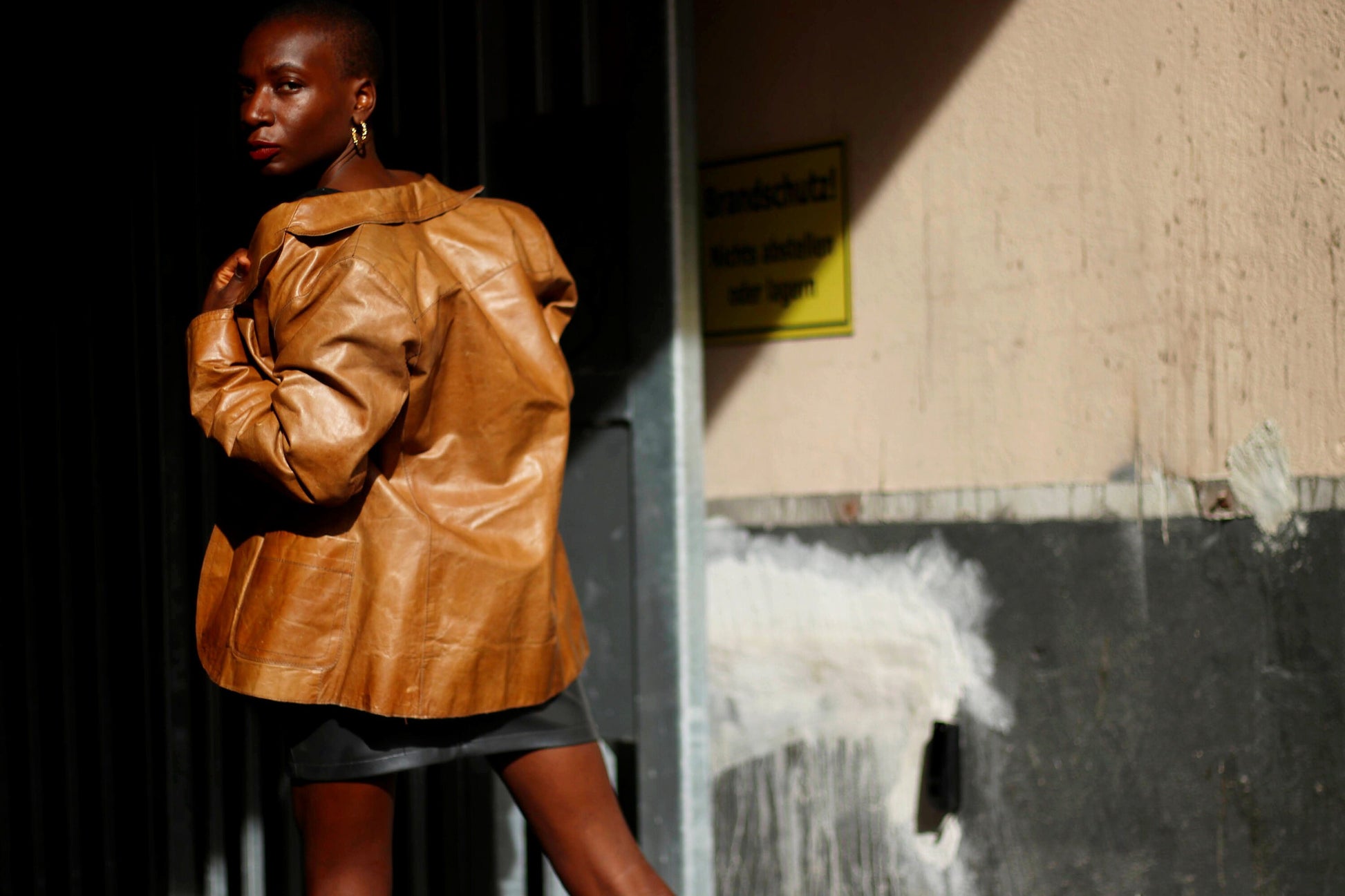 90s Leather Jacket| Vintage Generous by lindex leather blazer| Minimalist light brown Leather coat| Timeless Purist leather design