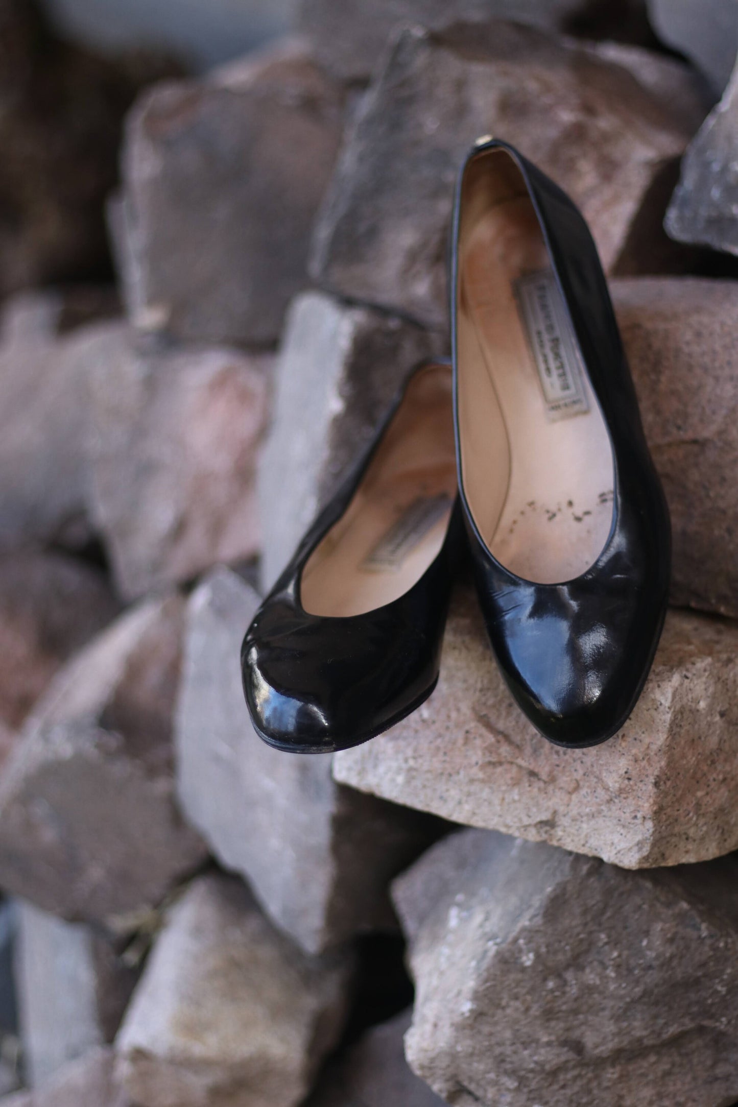 80s Franco Fortini Ballerinas| Vintage Black Flats |Minimalist feminine capsule wardrobe shoew