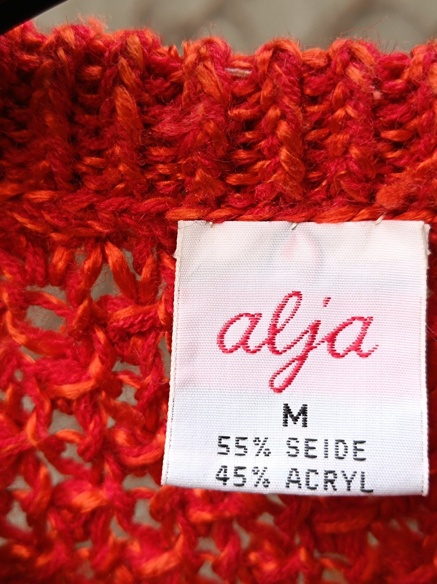 90s Vintage Silk Blend Cable Knit Sweater - Minimalist Winter Jumper