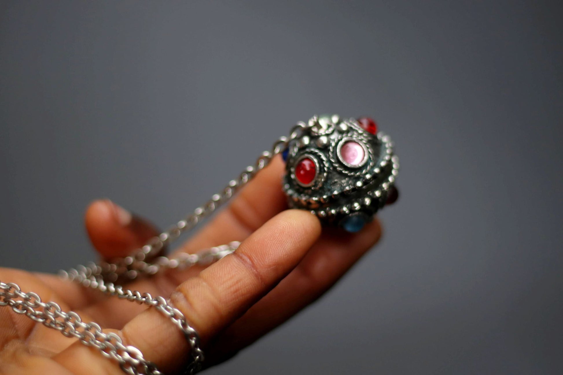 70s Silver-toned necklace with colored stones| Vintage Bohemian gothic-inspired necklace