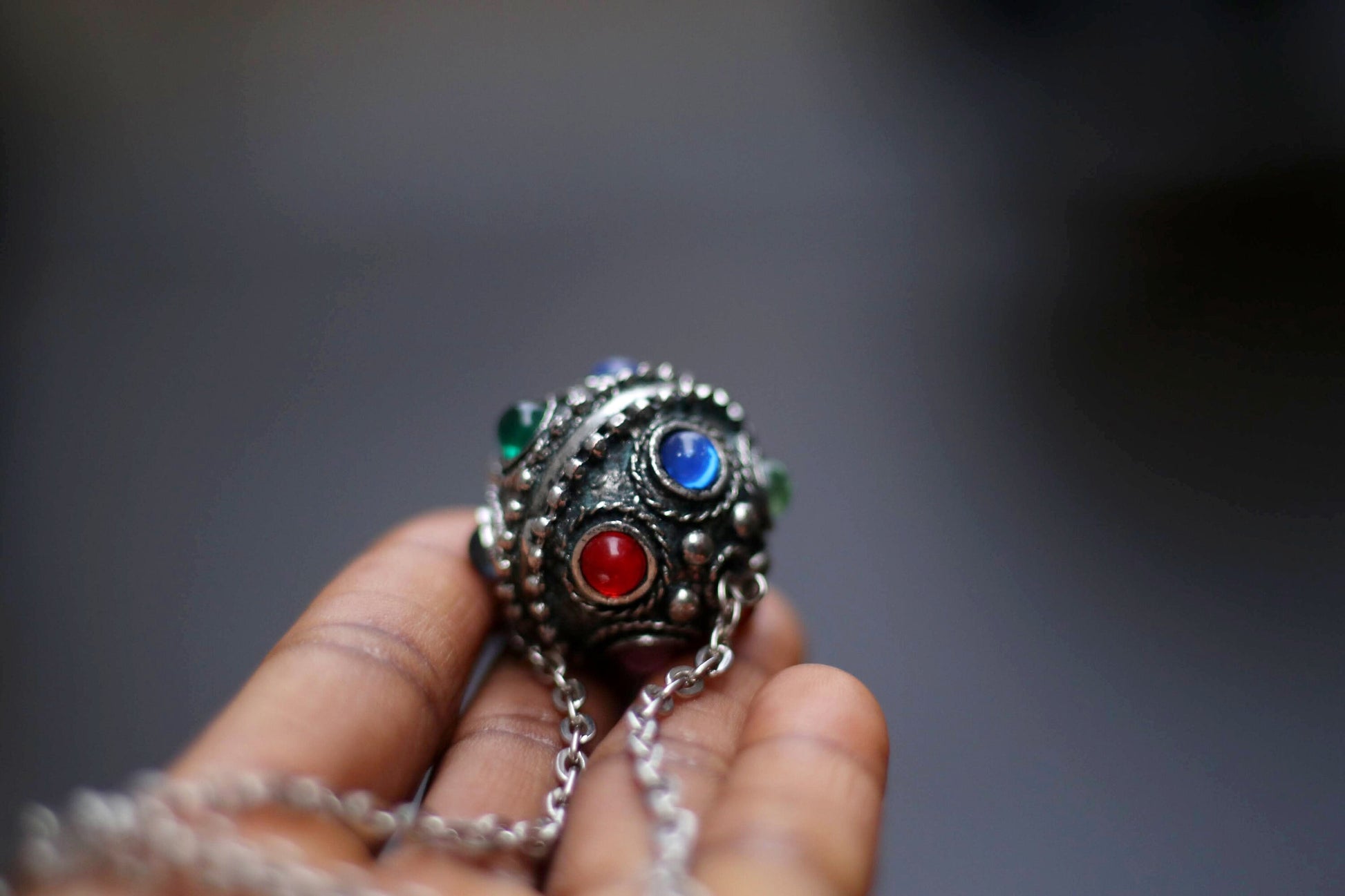 70s Silver-toned necklace with colored stones| Vintage Bohemian gothic-inspired necklace