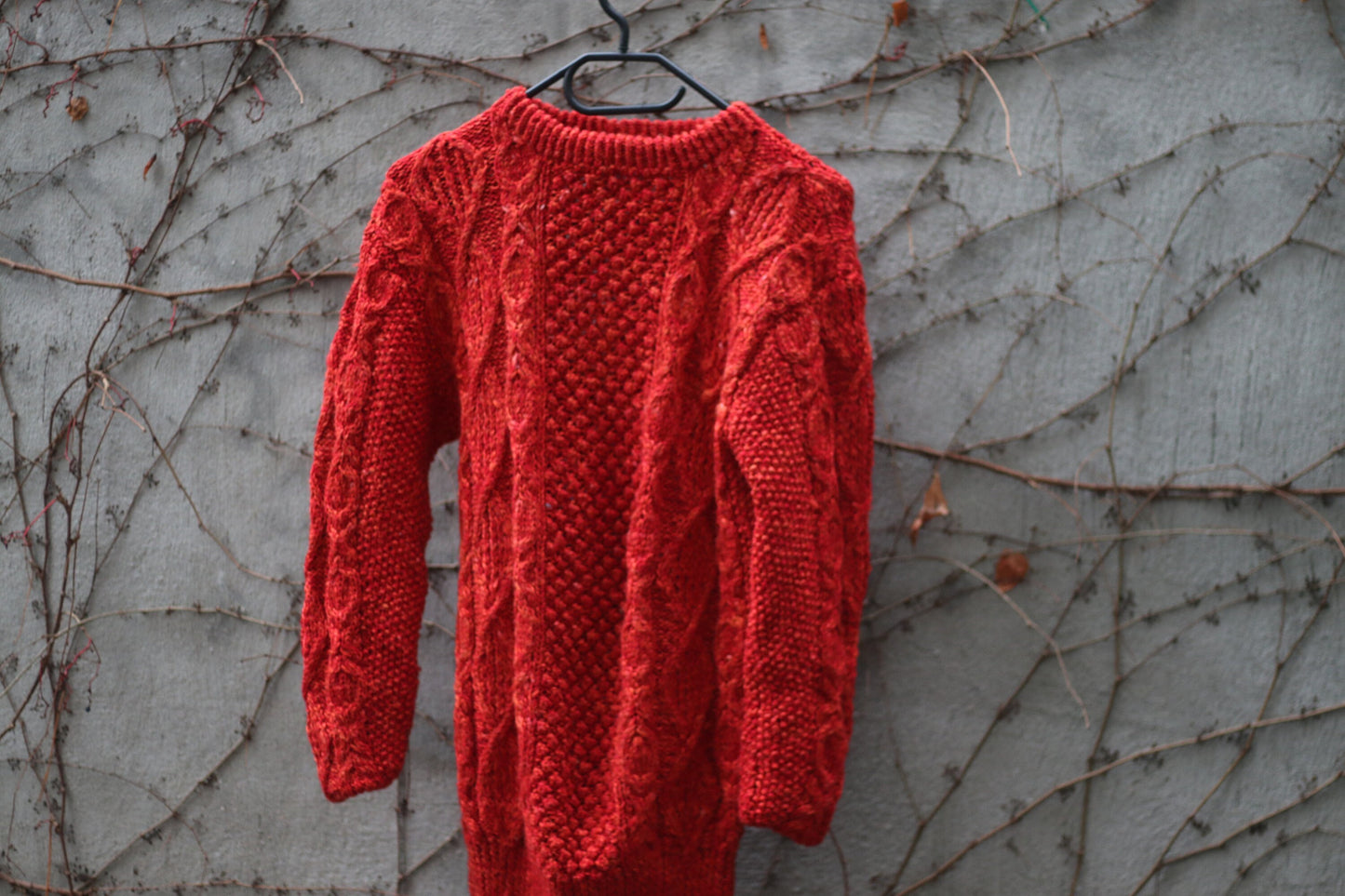 90s Vintage Silk Blend Cable Knit Sweater - Minimalist Winter Jumper
