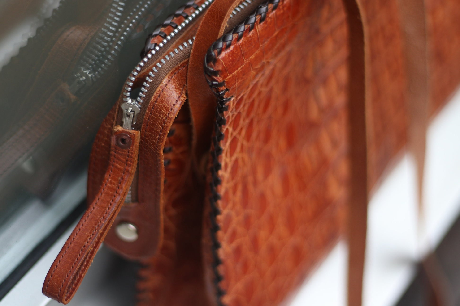 70s brown handbag | Vintage faux exotic skin shoulder bag and clutch| Minimalist chic capsule wardrobe bag