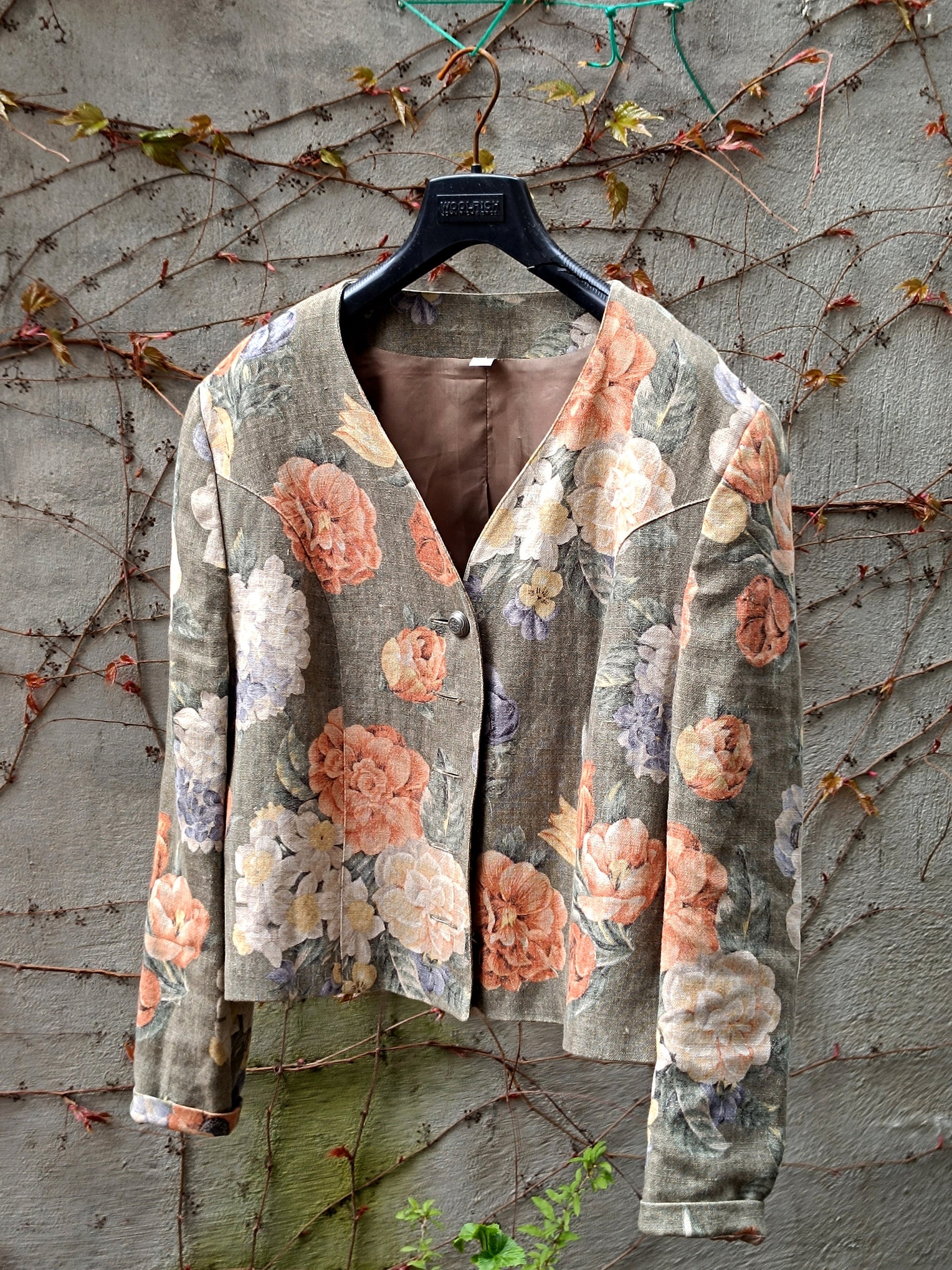 80s Linen Floral Blazer | Vintage Women's Maximalist Blazer| Cropped Bold Print suit jacket