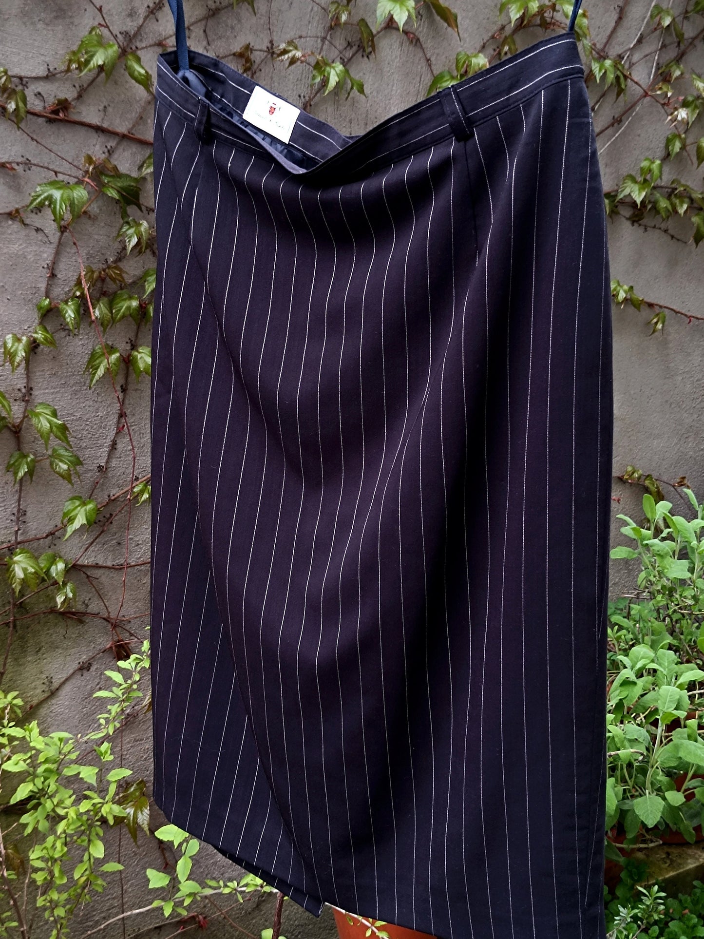 90s Pinstripe Wool Skirt: Vintage Daniels & Korff, Minimalist Workwear