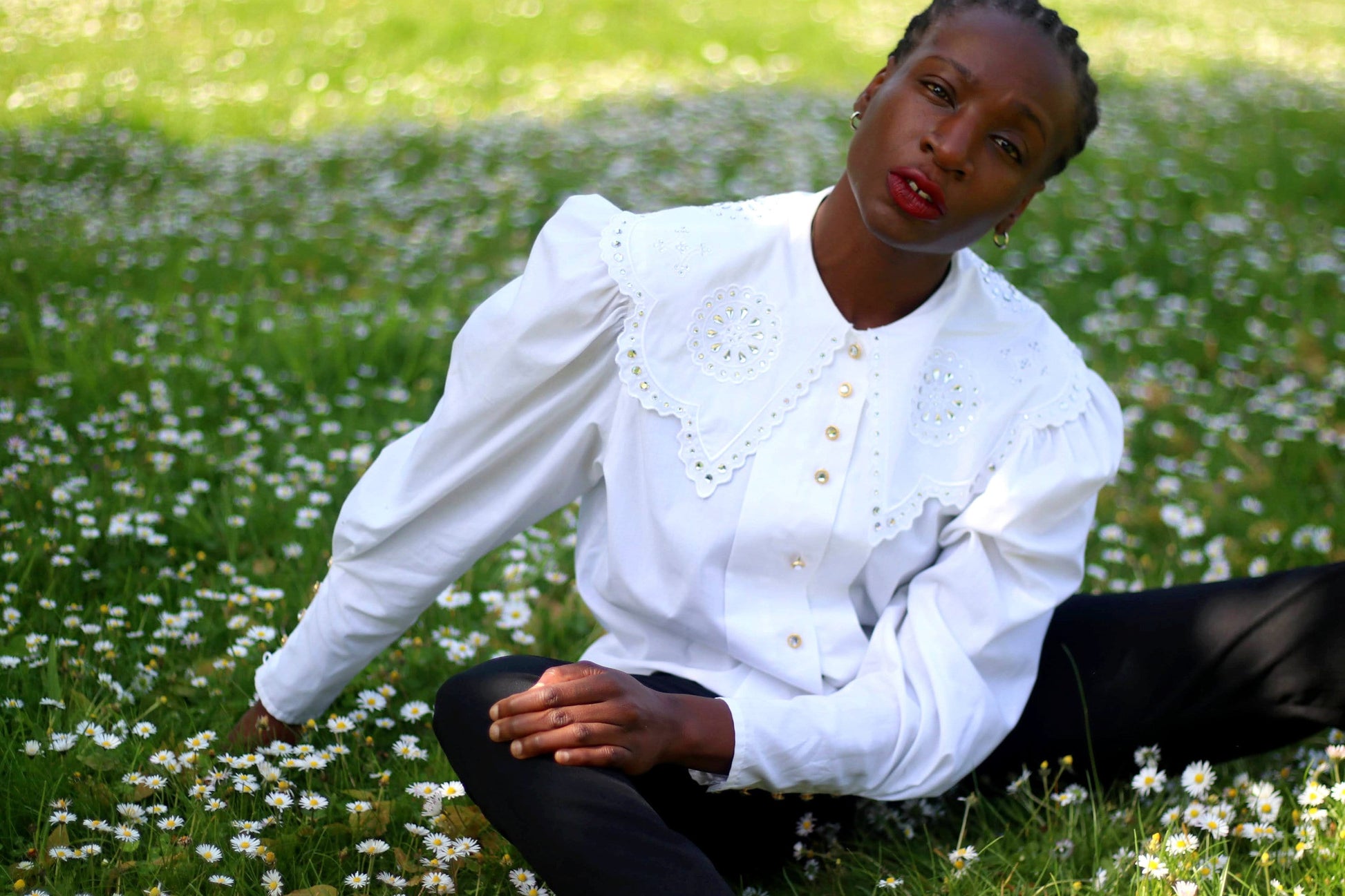 80s Cottage Core Blouse| Cris Devi White Vintage Shirt| Oversized Collar Summer Blouse| Women's Romantic Blouse with Studded Details
