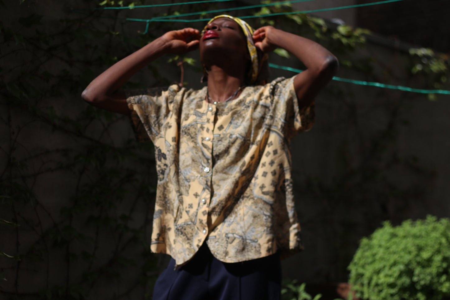 Vintage Scenic Print Blouse Yellow Square Silhouette Short Sleeve Button Up Top