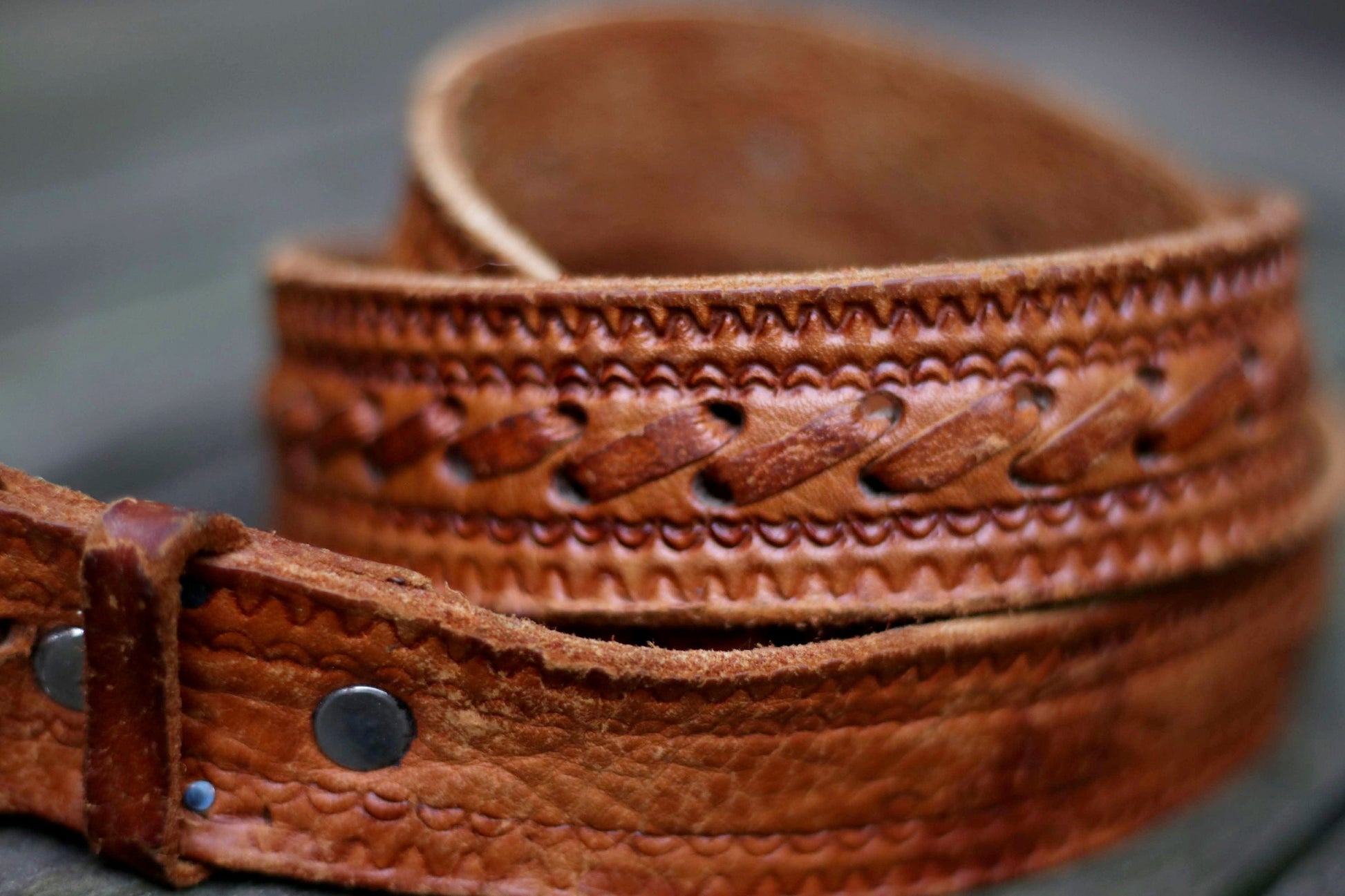 70s Brown Leather Belt | Vintage Womens Bohemian Chic Belt| Minimalist Everyday Belt