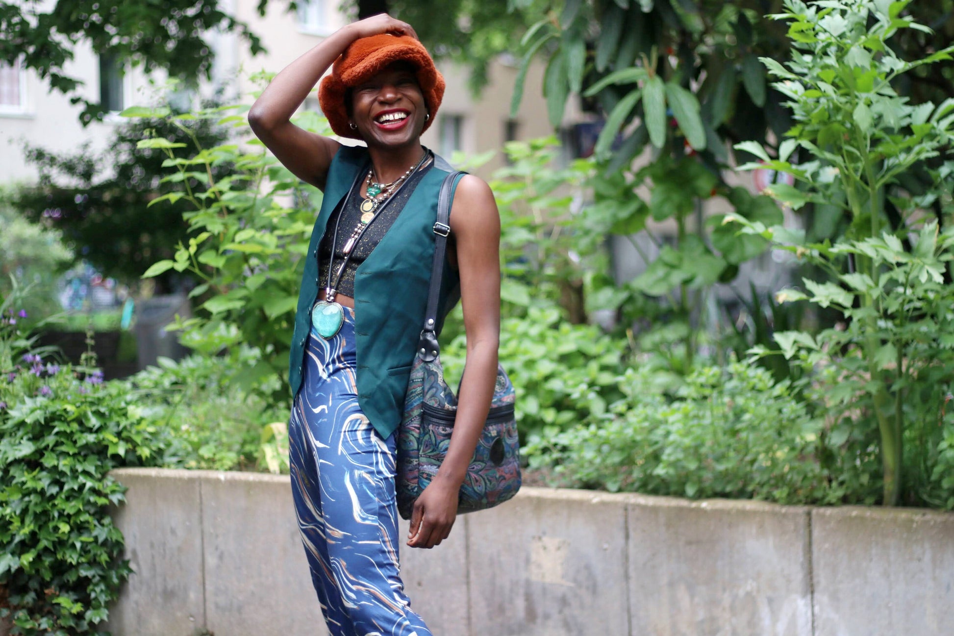 90s Green Vest| Vintage Minimalist Women's Vest| Capsule Wardrobe Vest| Women's Summer Sleeveless Top