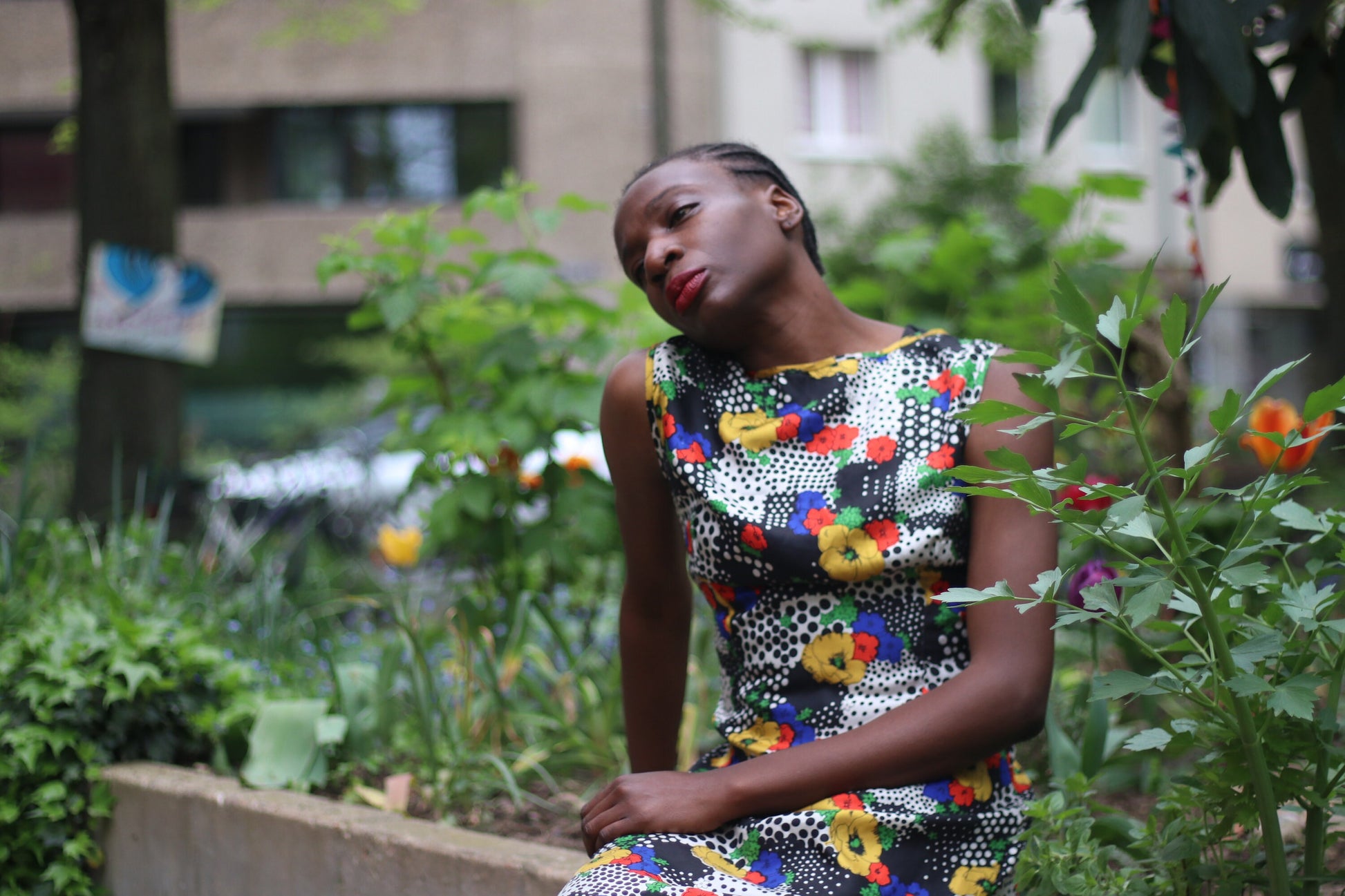 90s Vintage Floral Maxi Dress: Sleeveless Summer Design