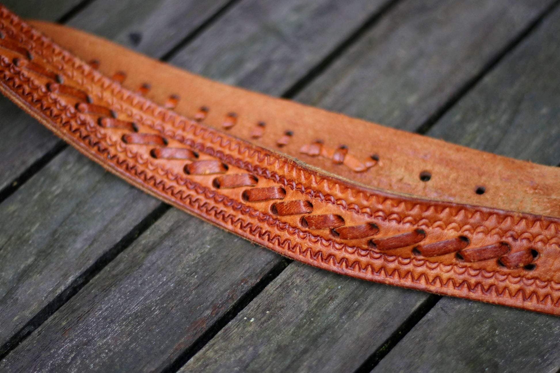 70s Brown Leather Belt | Vintage Womens Bohemian Chic Belt| Minimalist Everyday Belt